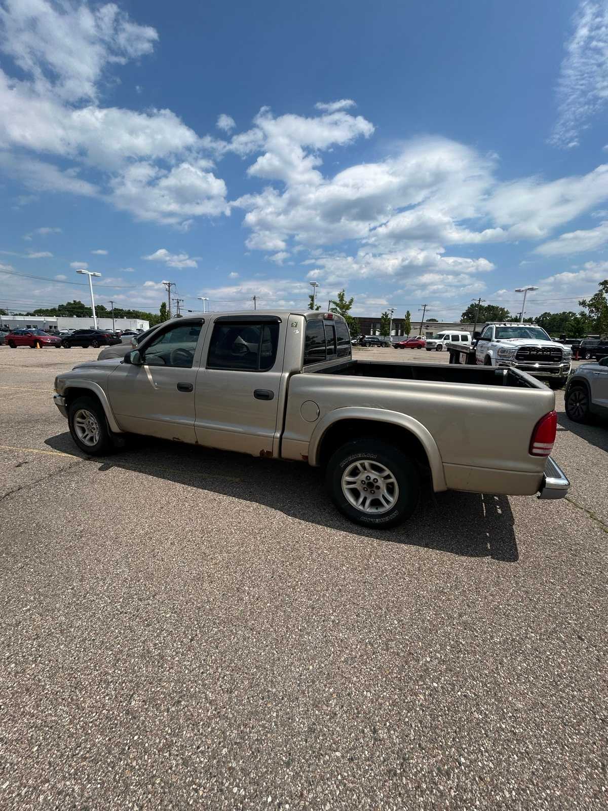 Thumbnail: 2004 Dodge Dakota - 22