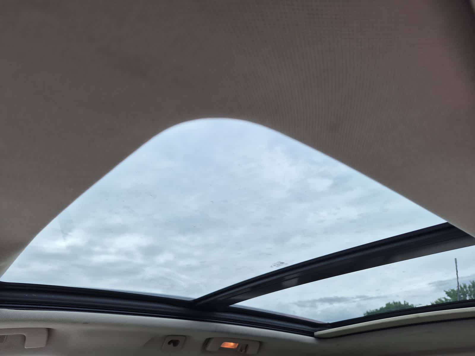Thumbnail: 2015 Cadillac SRX - 19