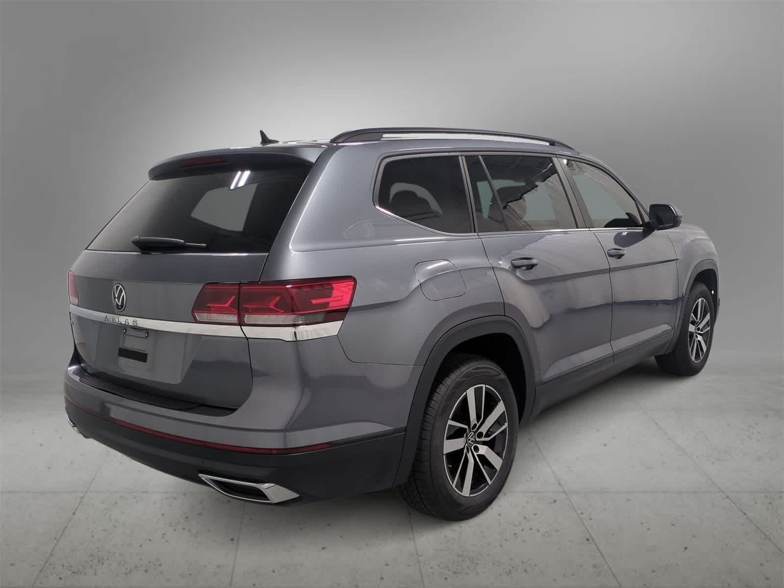 Thumbnail: 2022 Volkswagen Atlas - 8