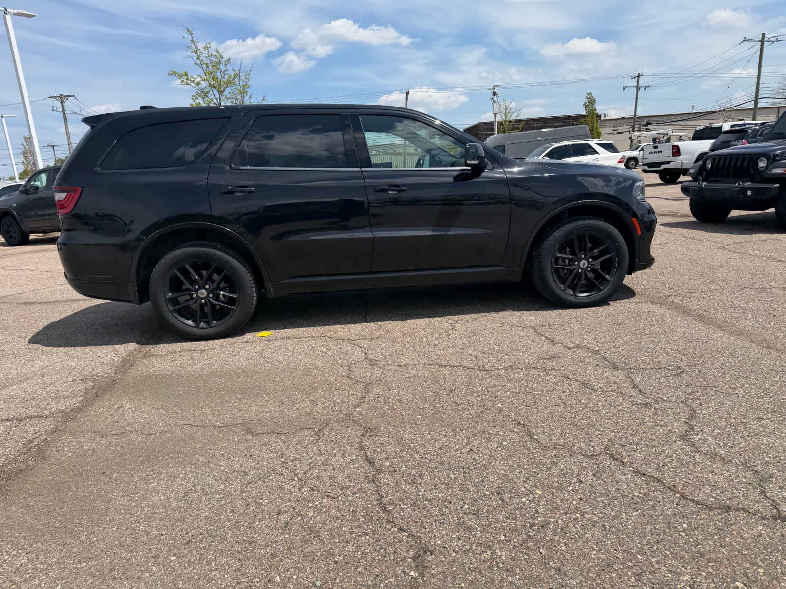 Thumbnail: 2022 Dodge Durango - 17