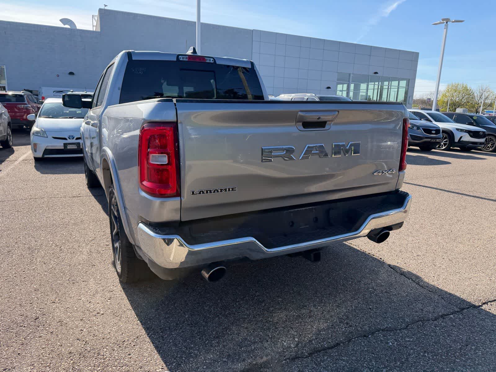 Thumbnail: 2026 RAM 1500 - 25