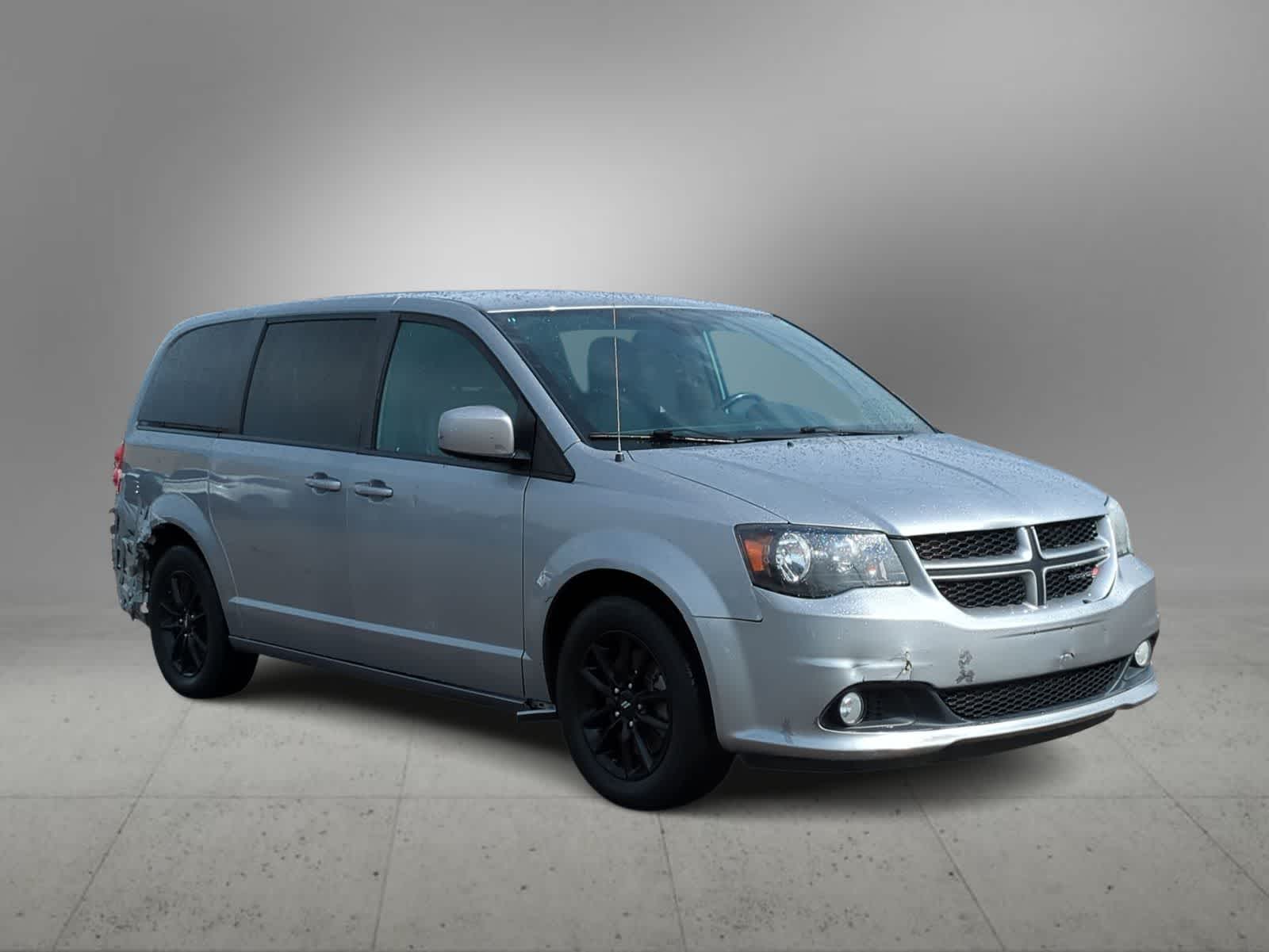 Thumbnail: 2019 Dodge Grand Caravan - 2