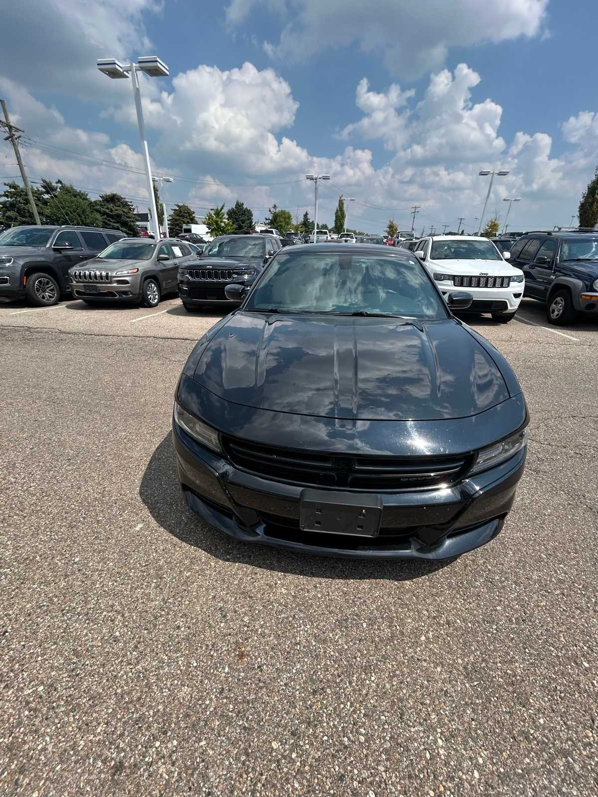 Thumbnail: 2015 Dodge Charger - 3