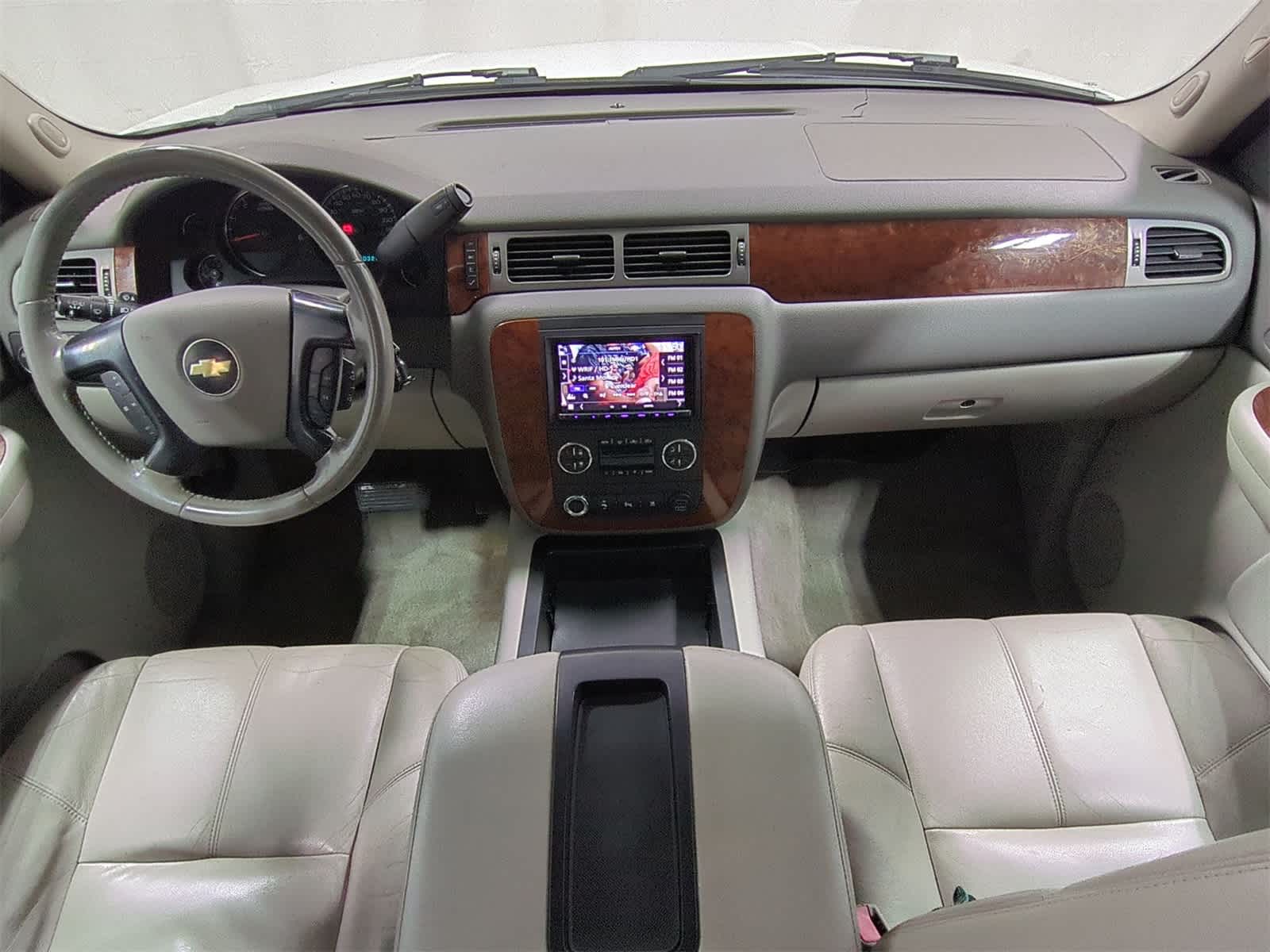 Thumbnail: 2008 Chevrolet Suburban - 15