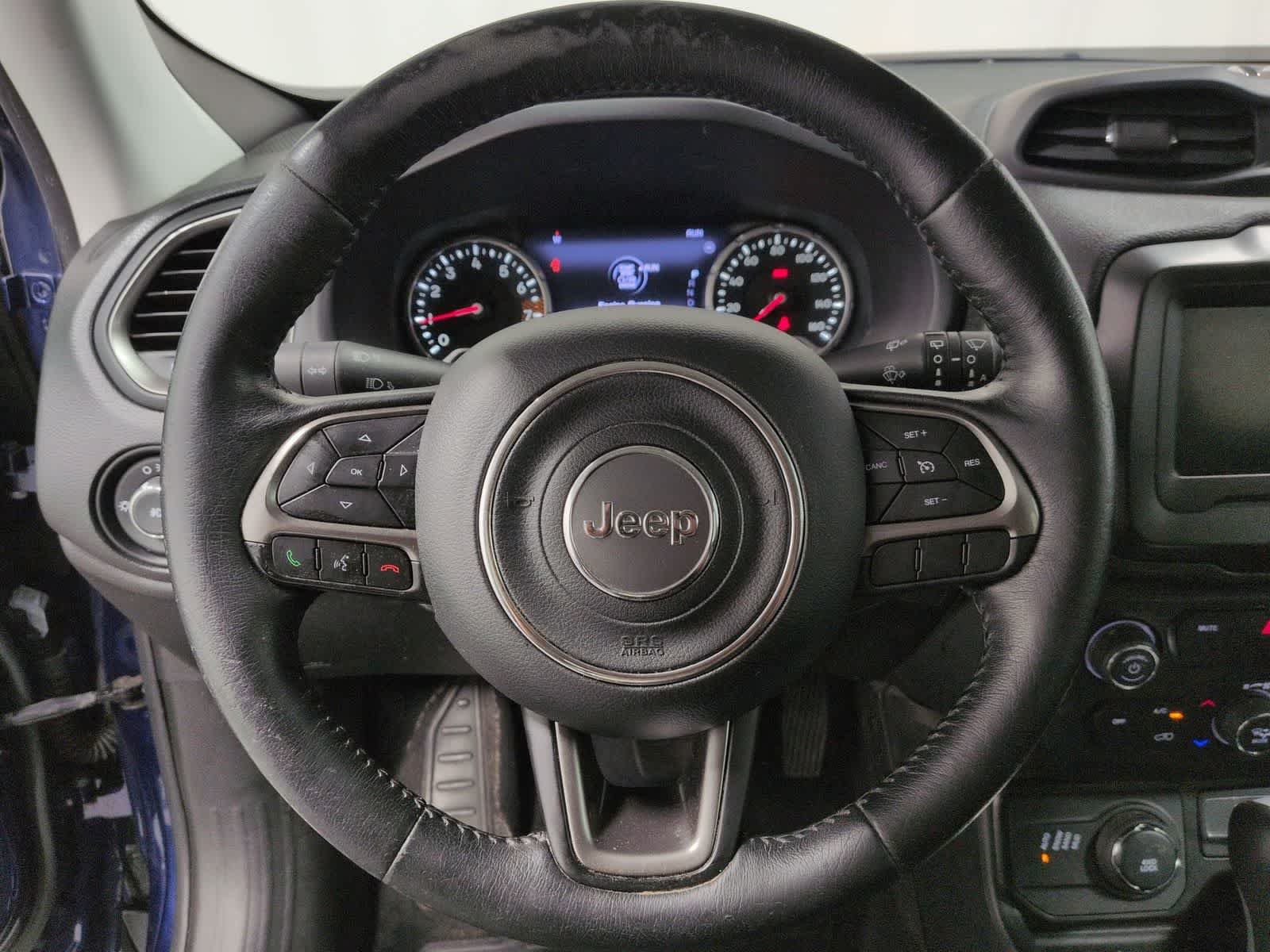 Thumbnail: 2020 Jeep Renegade - 23