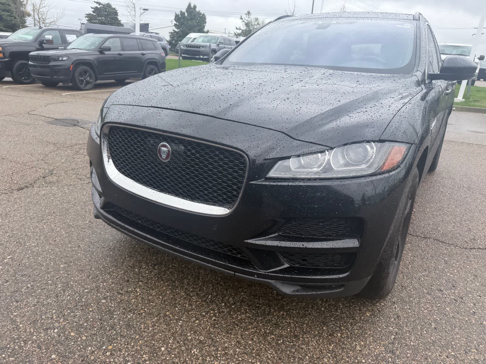 Thumbnail: 2019 Jaguar F-Pace - 2