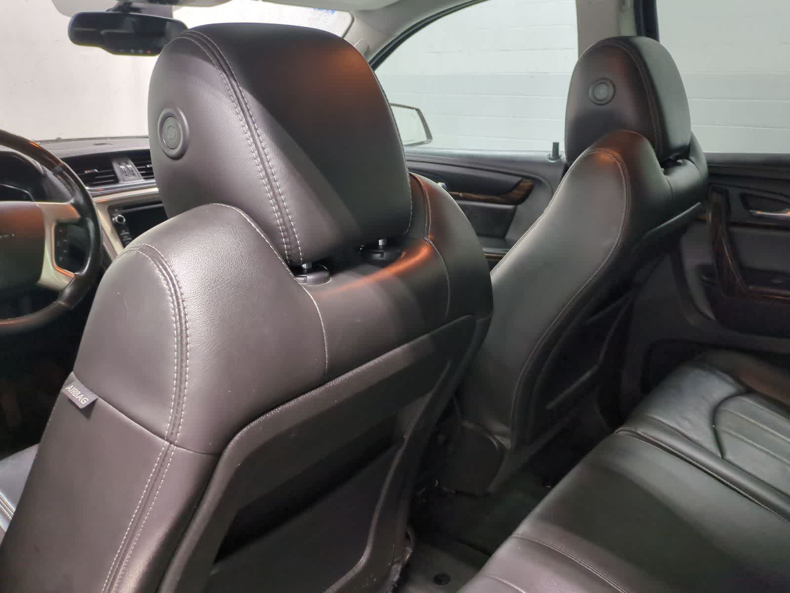 Thumbnail: 2016 GMC Acadia - 18