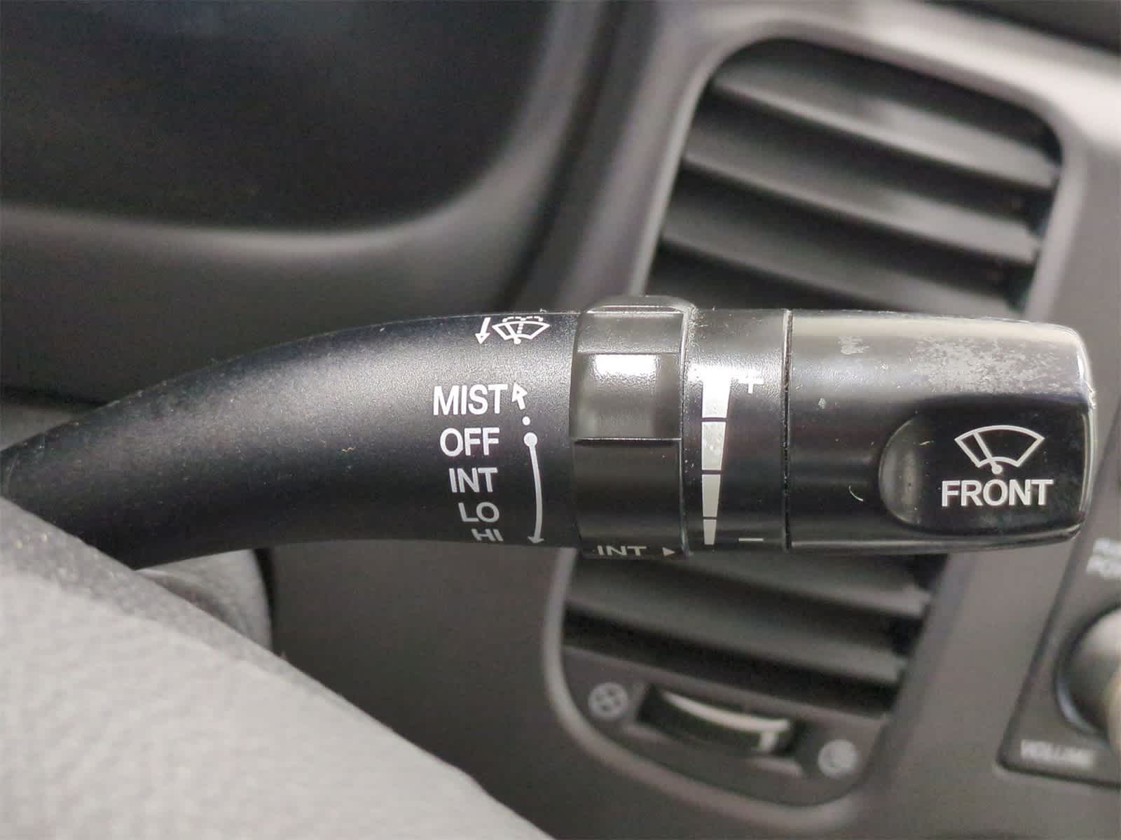 Thumbnail: 2008 Kia Optima - 25