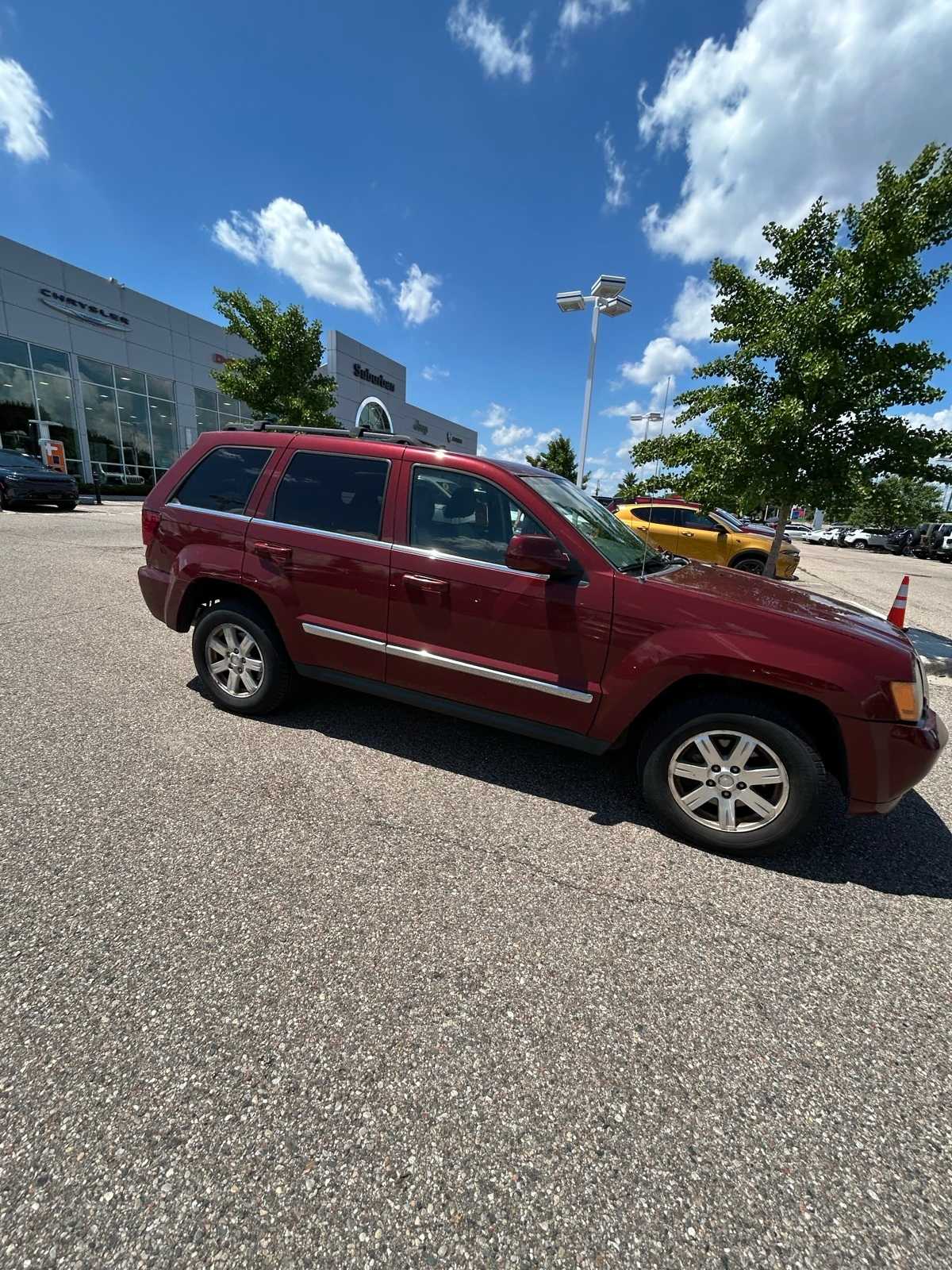 Thumbnail: 2008 Jeep Grand Cherokee - 9