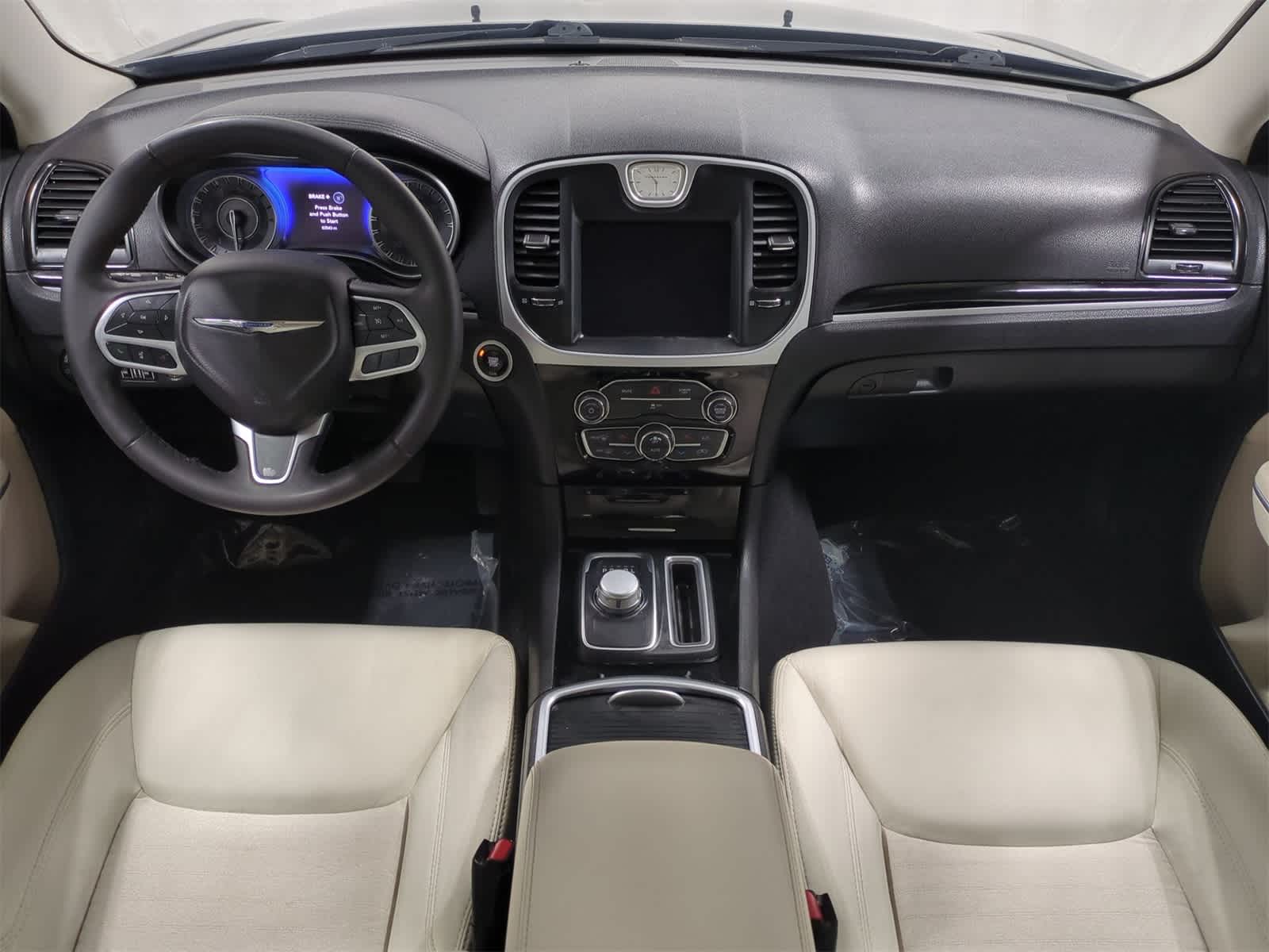 Thumbnail: 2023 Chrysler 300 - 16