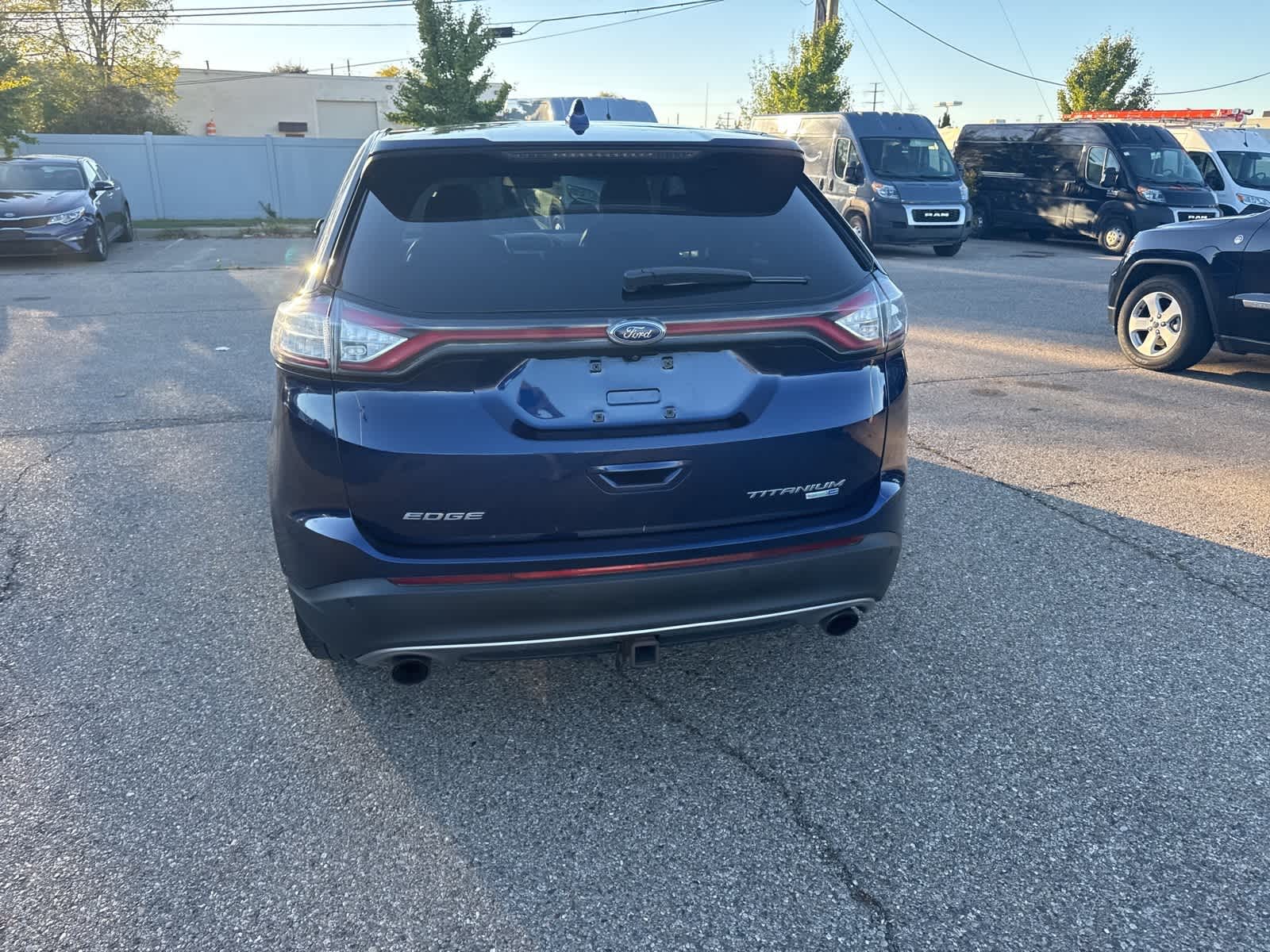 Thumbnail: 2016 Ford Edge - 16