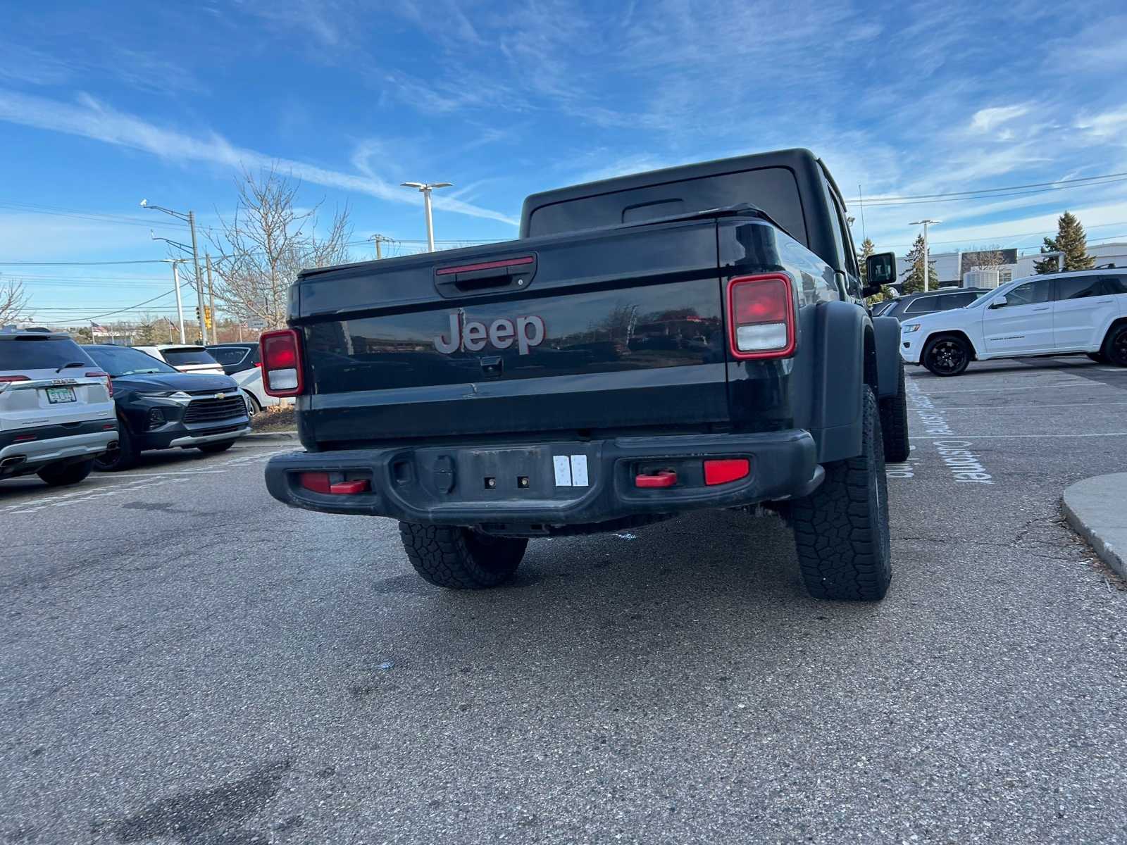 Thumbnail: 2022 Jeep Gladiator - 21