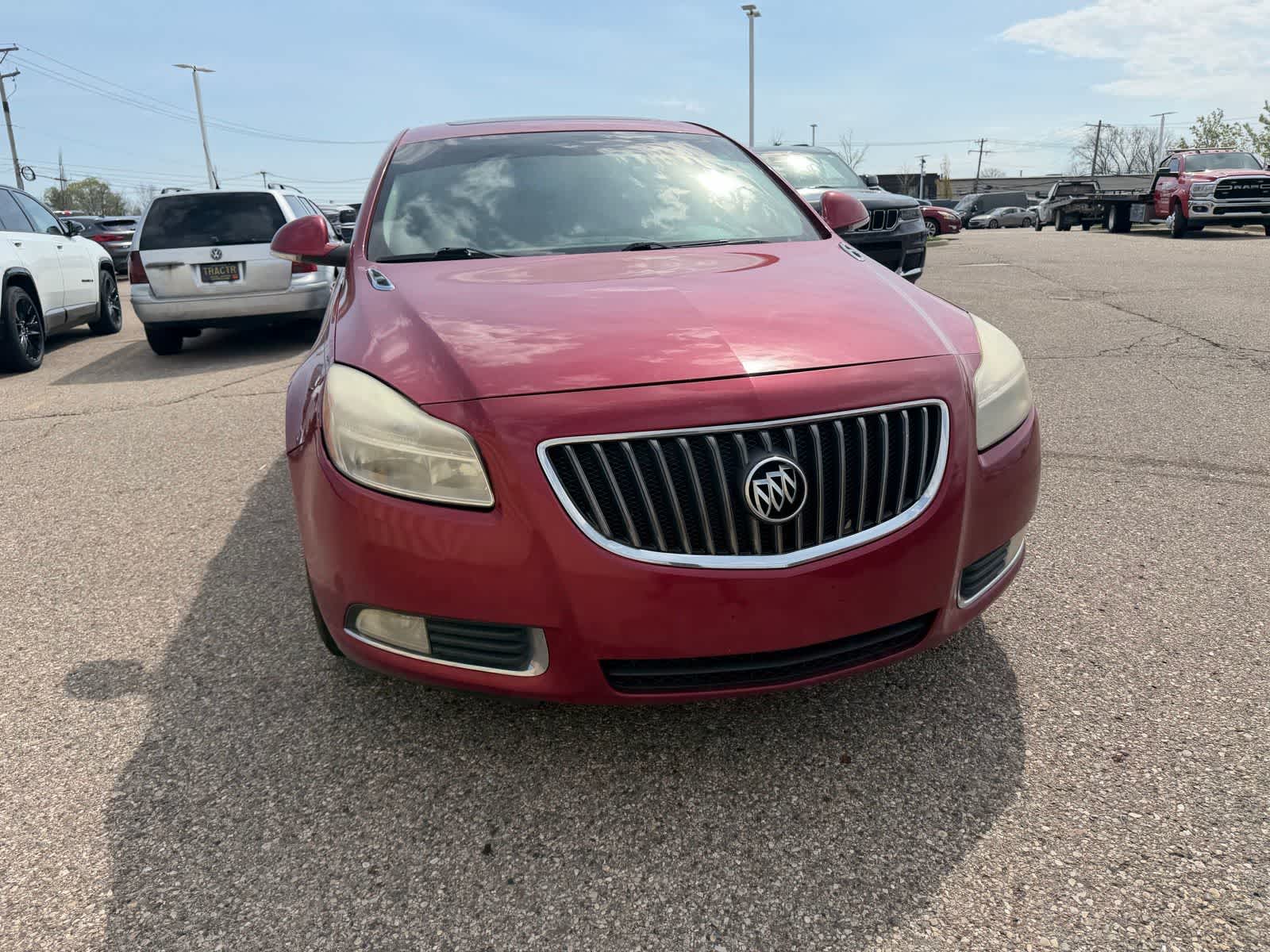 Thumbnail: 2012 Buick Regal - 8