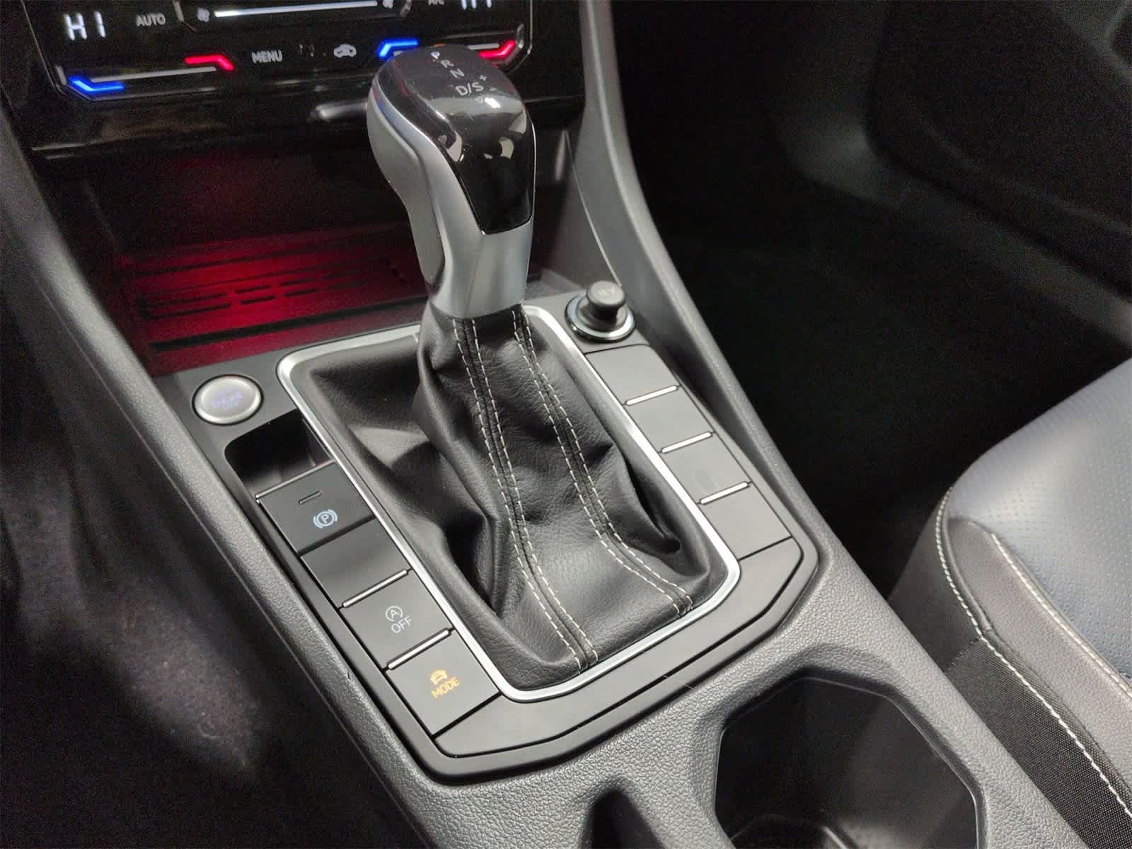 Thumbnail: 2025 Volkswagen Jetta - 34