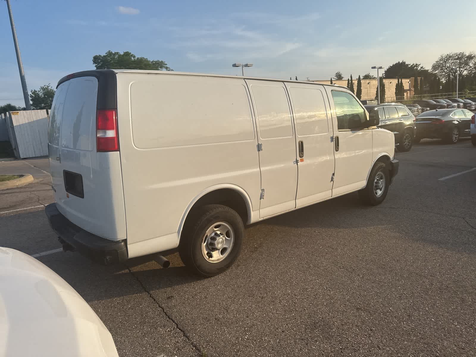 Thumbnail: 2018 Chevrolet Express - 14