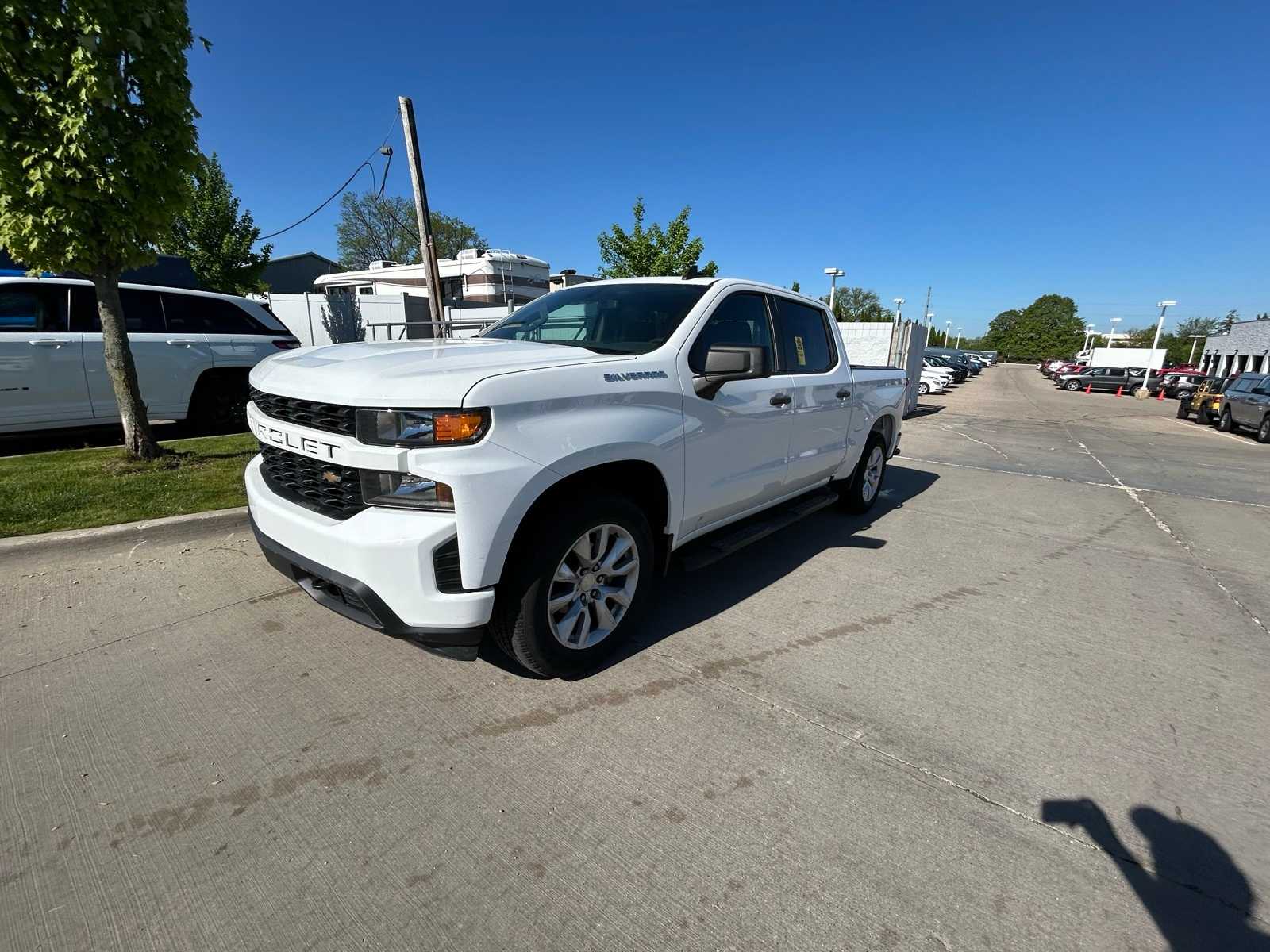 Thumbnail: 2020 Chevrolet Silverado 1500 - 1