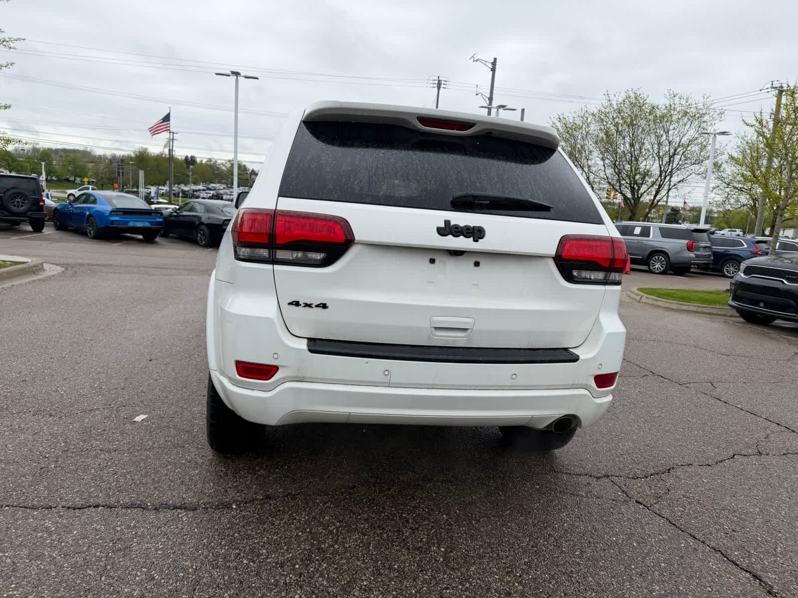 Thumbnail: 2021 Jeep Grand Cherokee - 23