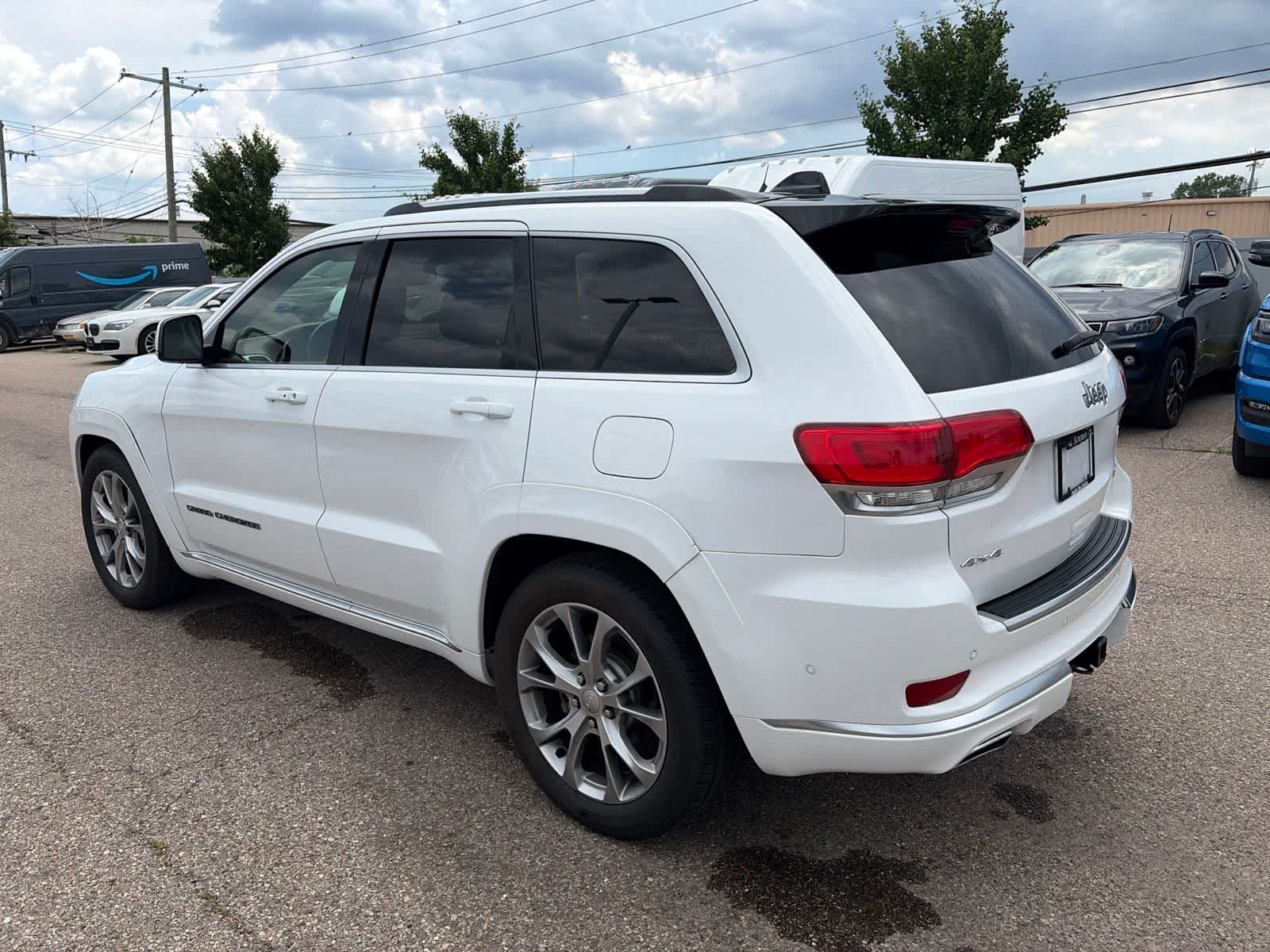 Thumbnail: 2021 Jeep Grand Cherokee - 15