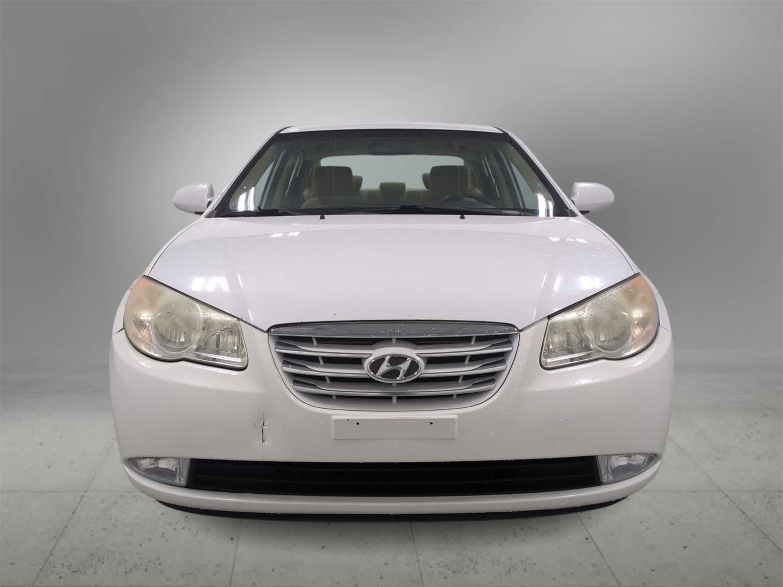 Thumbnail: 2010 Hyundai Elantra - 3