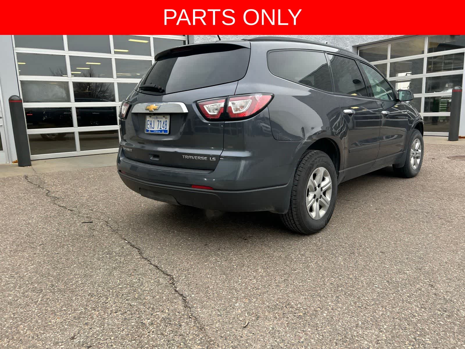 Thumbnail: 2014 Chevrolet Traverse - 17