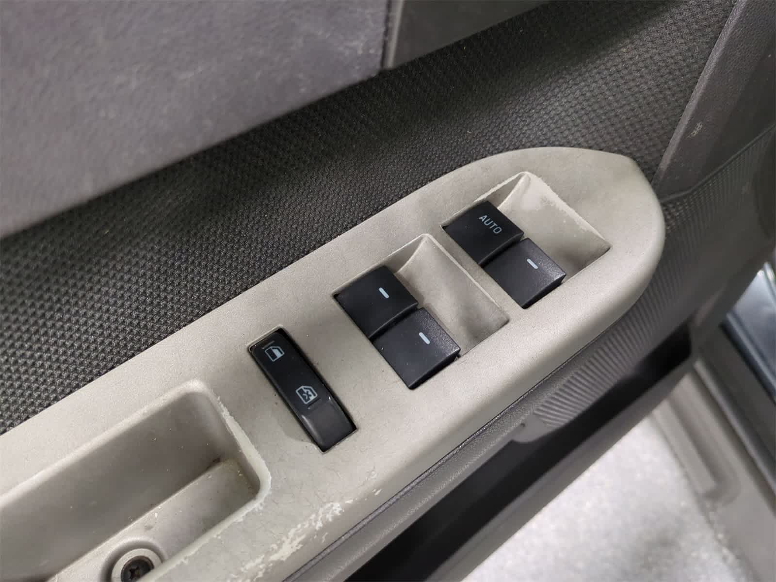 2009 Ford Escape XLT 18