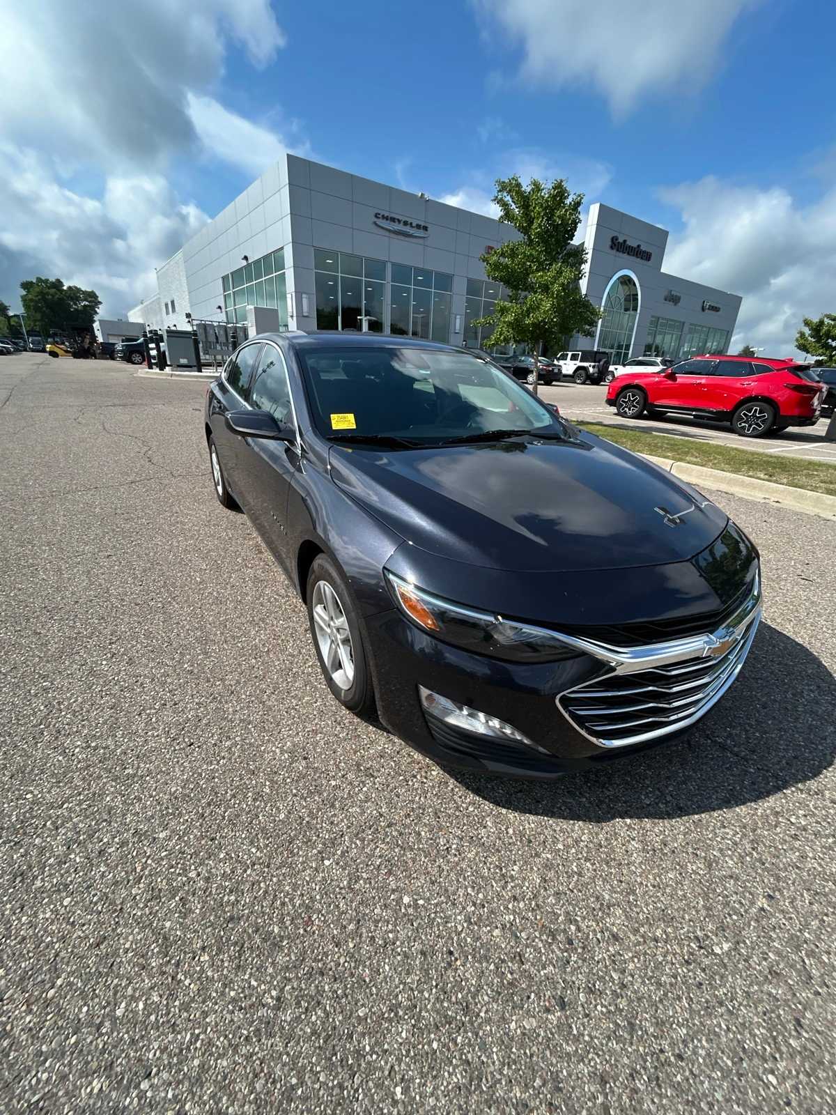 Thumbnail: 2023 Chevrolet Malibu - 10