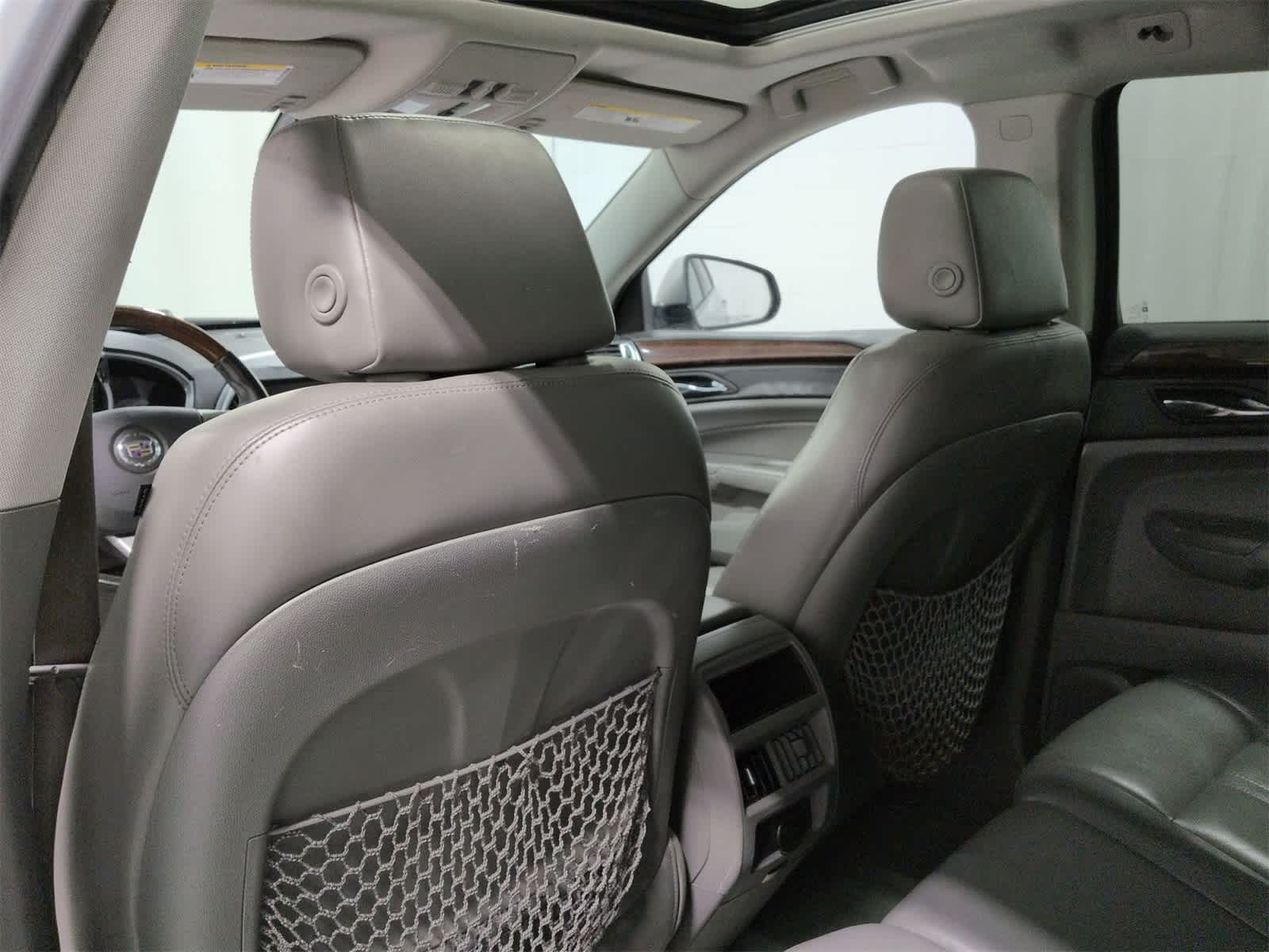 Thumbnail: 2010 Cadillac SRX - 19