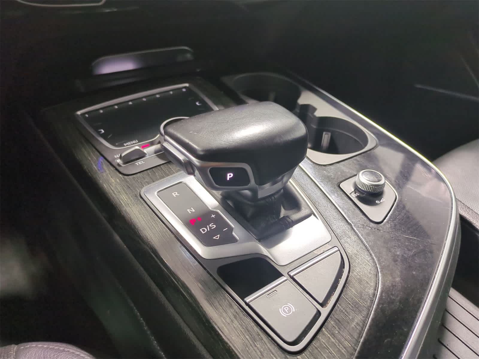 Thumbnail: 2017 Audi Q7 - 35