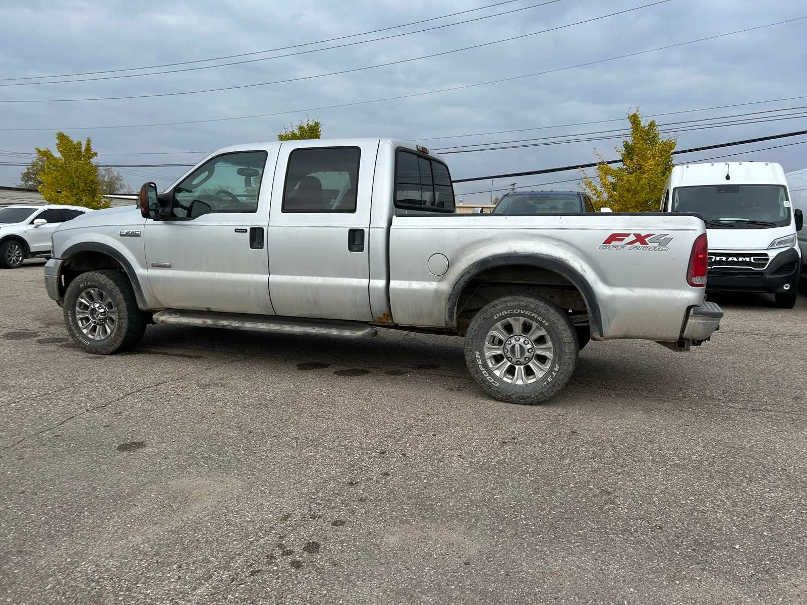 Thumbnail: 2005 Ford Econoline - 25