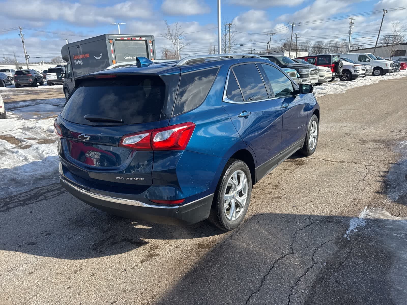 Thumbnail: 2021 Chevrolet Equinox - 10