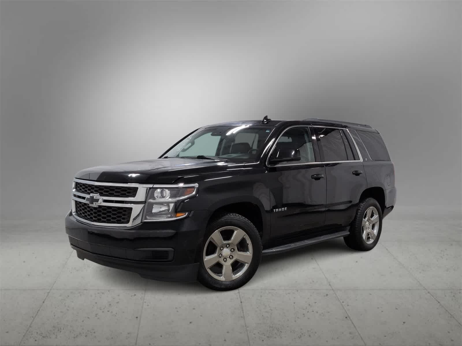 2016 Chevrolet Tahoe LT -
                  Farmington Hills, MI
