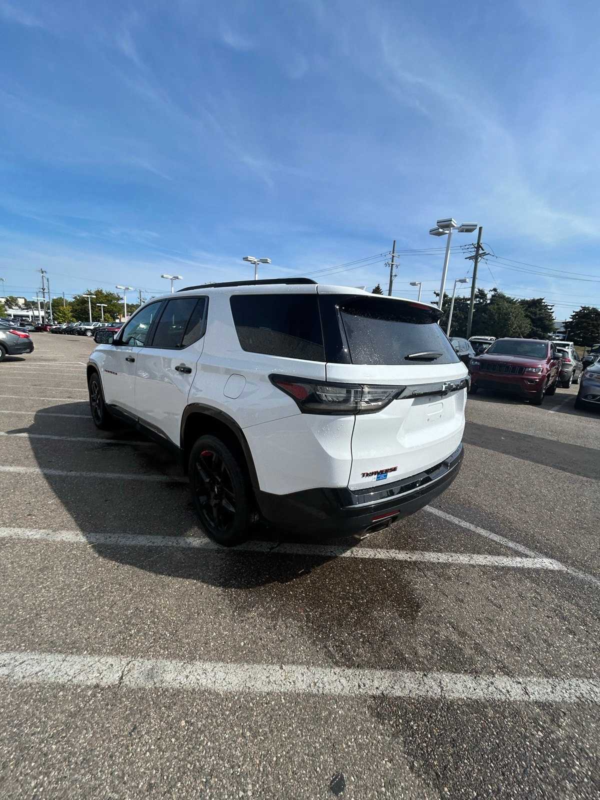 Thumbnail: 2020 Chevrolet Traverse - 27