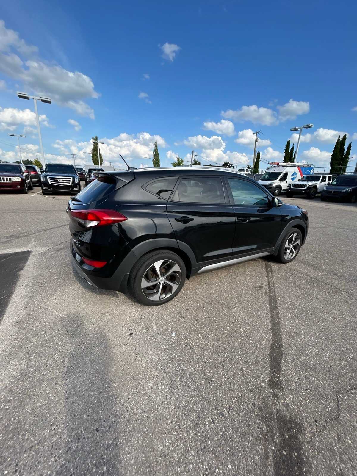 Thumbnail: 2017 Hyundai Tucson - 13
