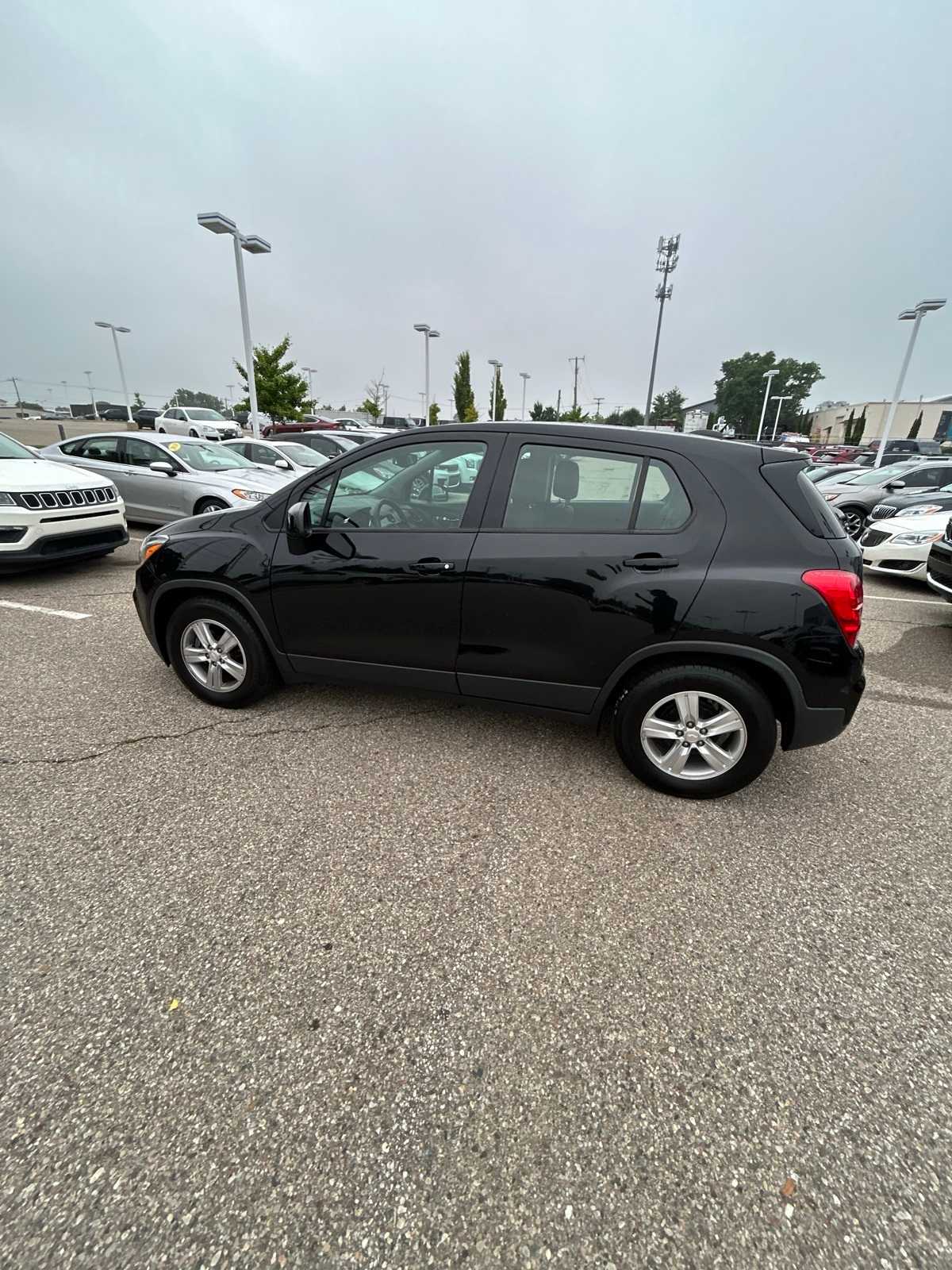 Thumbnail: 2019 Chevrolet Trax - 25