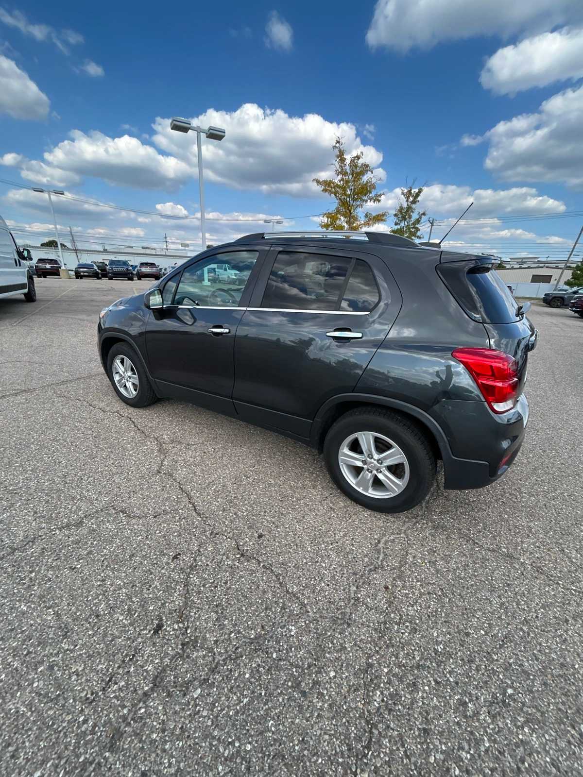 Thumbnail: 2019 Chevrolet Trax - 21