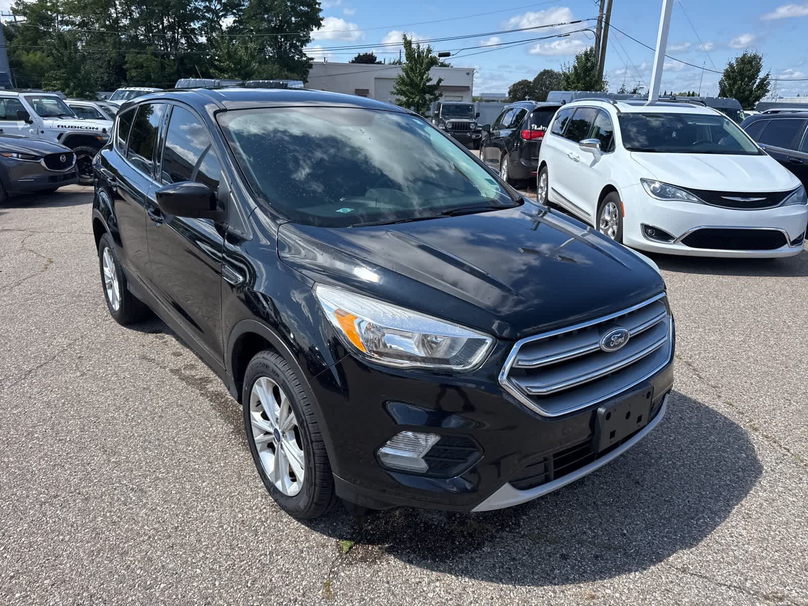 Thumbnail: 2017 Ford Escape - 5