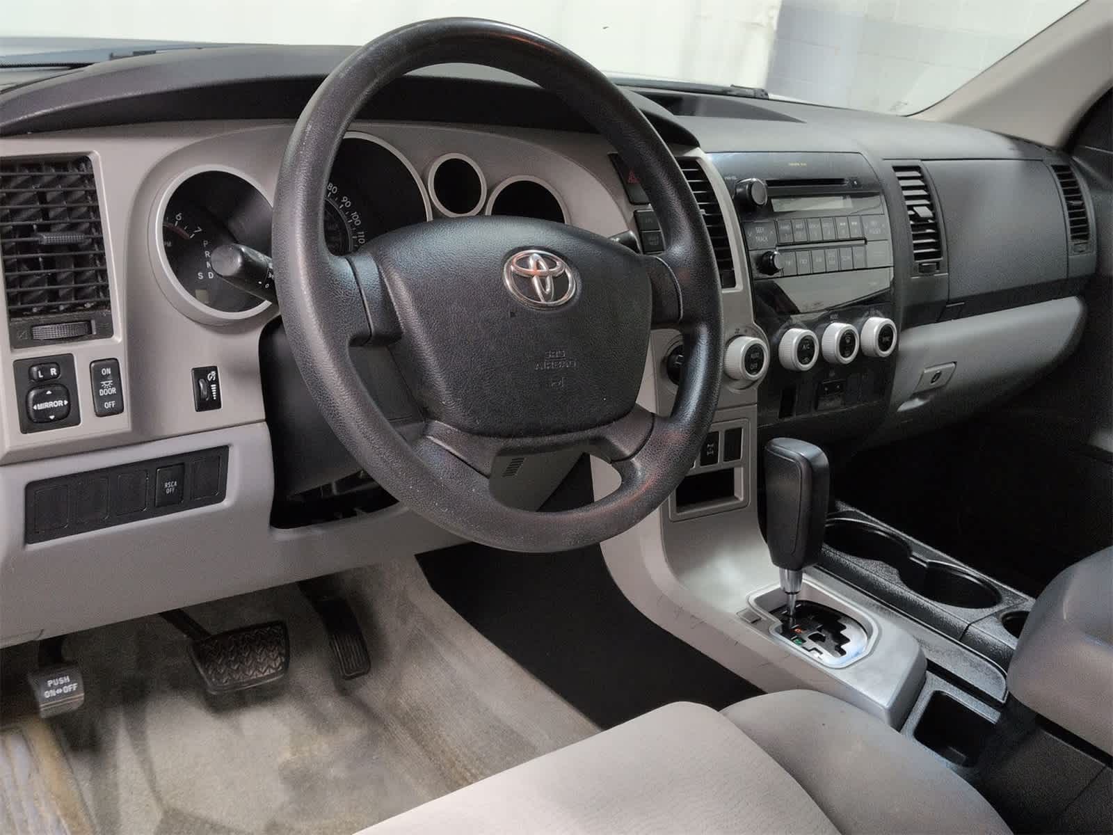 Thumbnail: 2009 Toyota Sequoia - 10