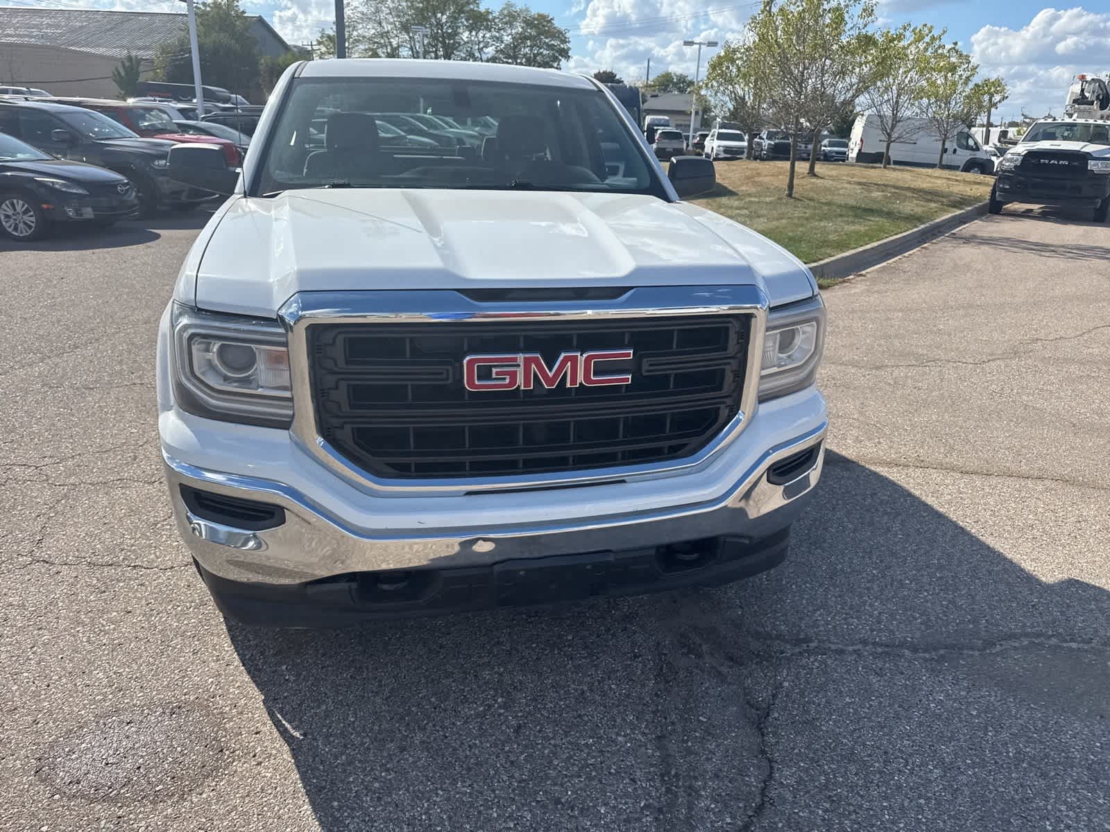 Thumbnail: 2018 GMC Sierra 1500 - 6