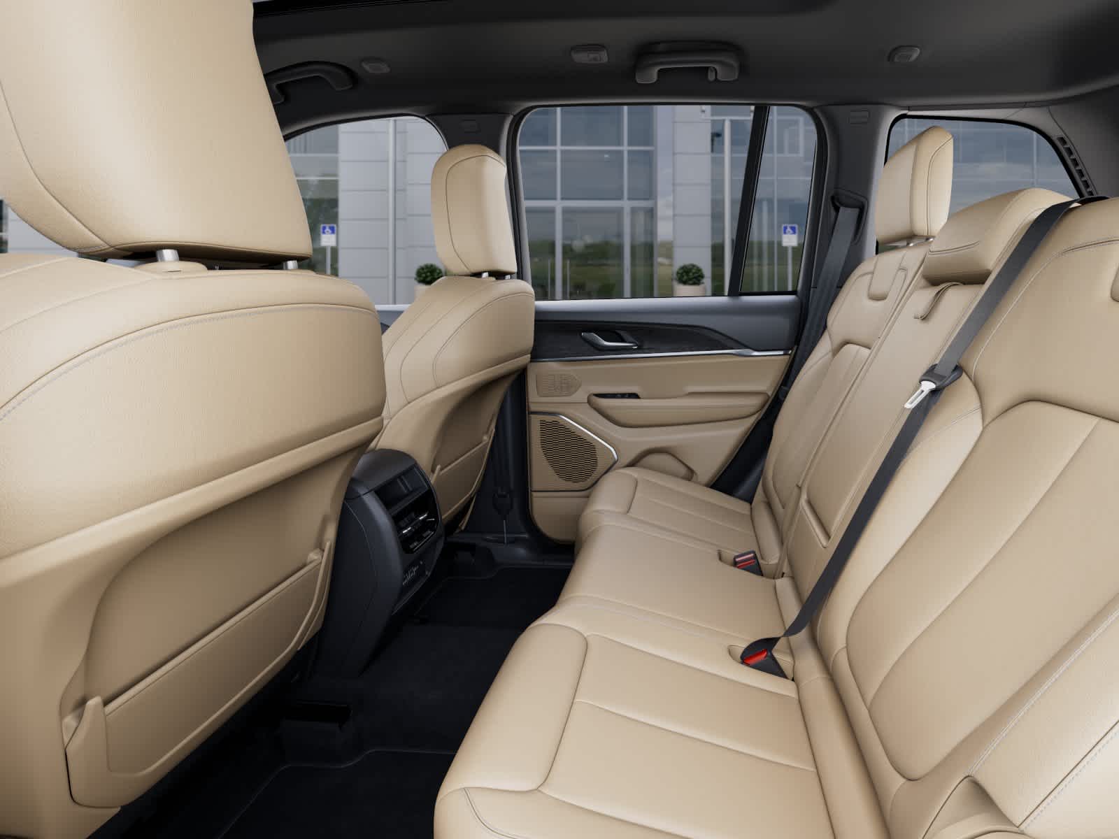 Thumbnail: 2025 Jeep Grand Cherokee - 23