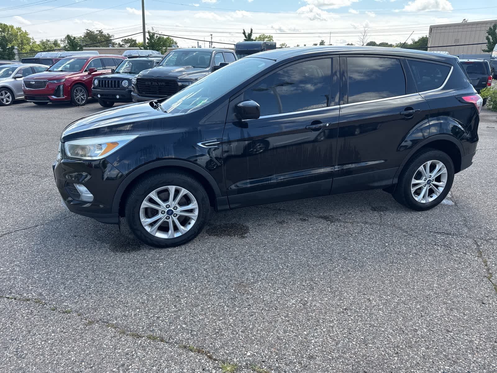 Thumbnail: 2017 Ford Escape - 20