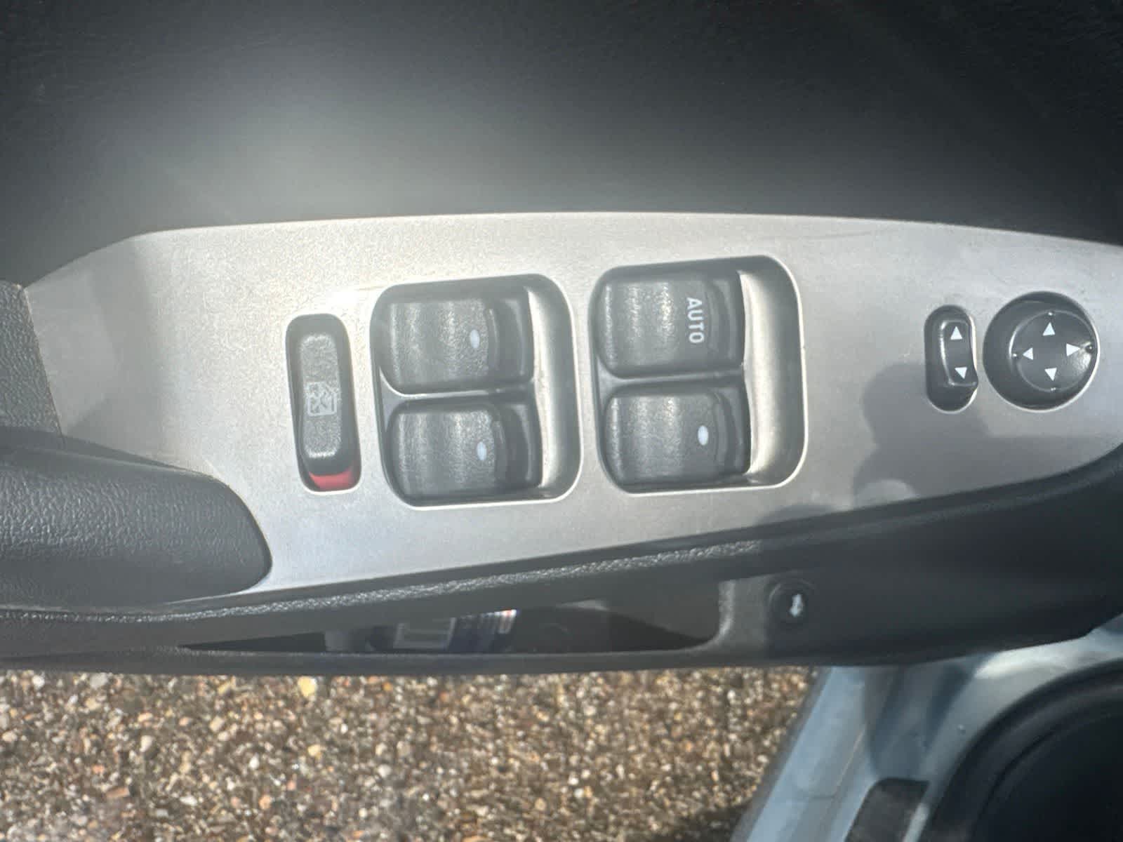 Thumbnail: 2009 Pontiac G6 - 14