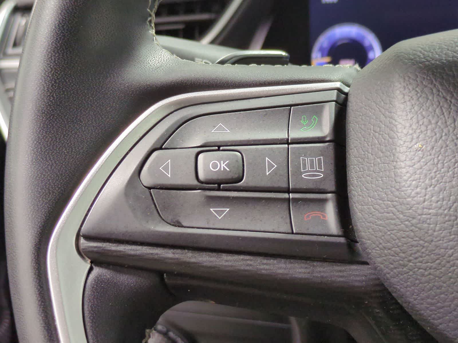 Thumbnail: 2023 Jeep Grand Cherokee L - 23