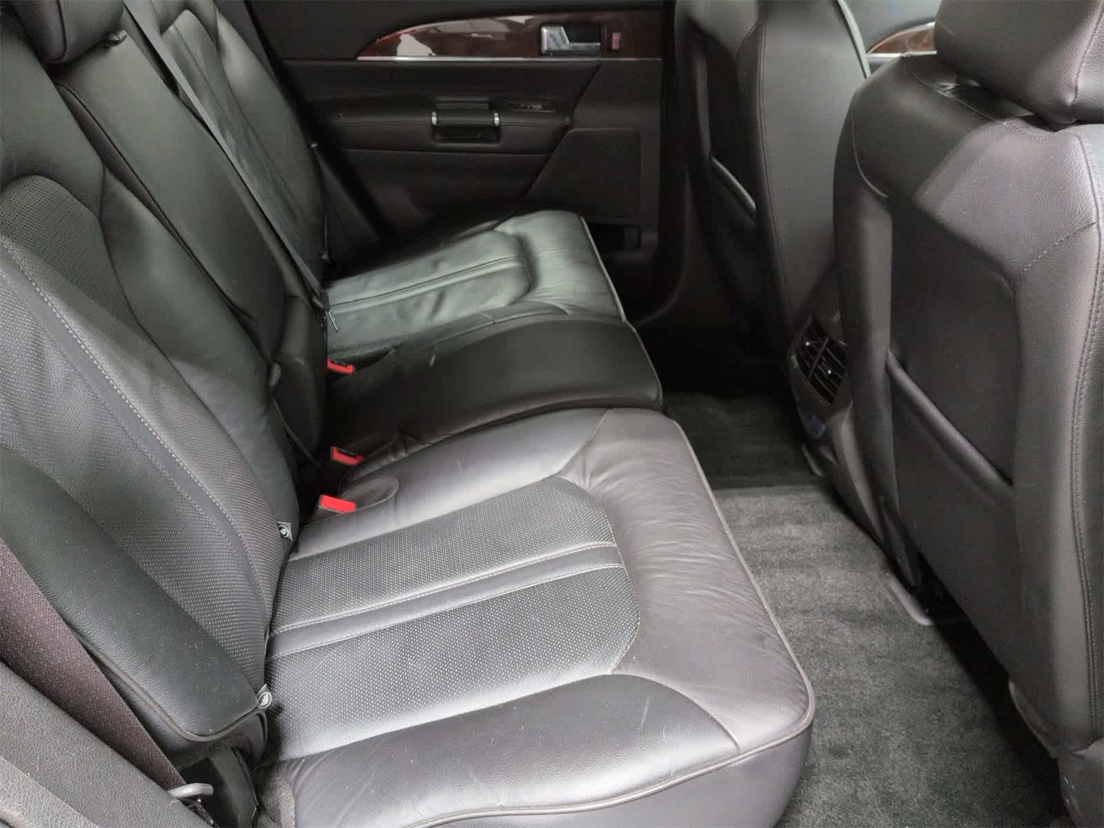 Thumbnail: 2014 Lincoln MKX - 20