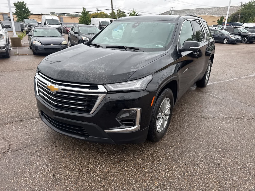 Certified 2023 Chevrolet Traverse LT Cloth SUV