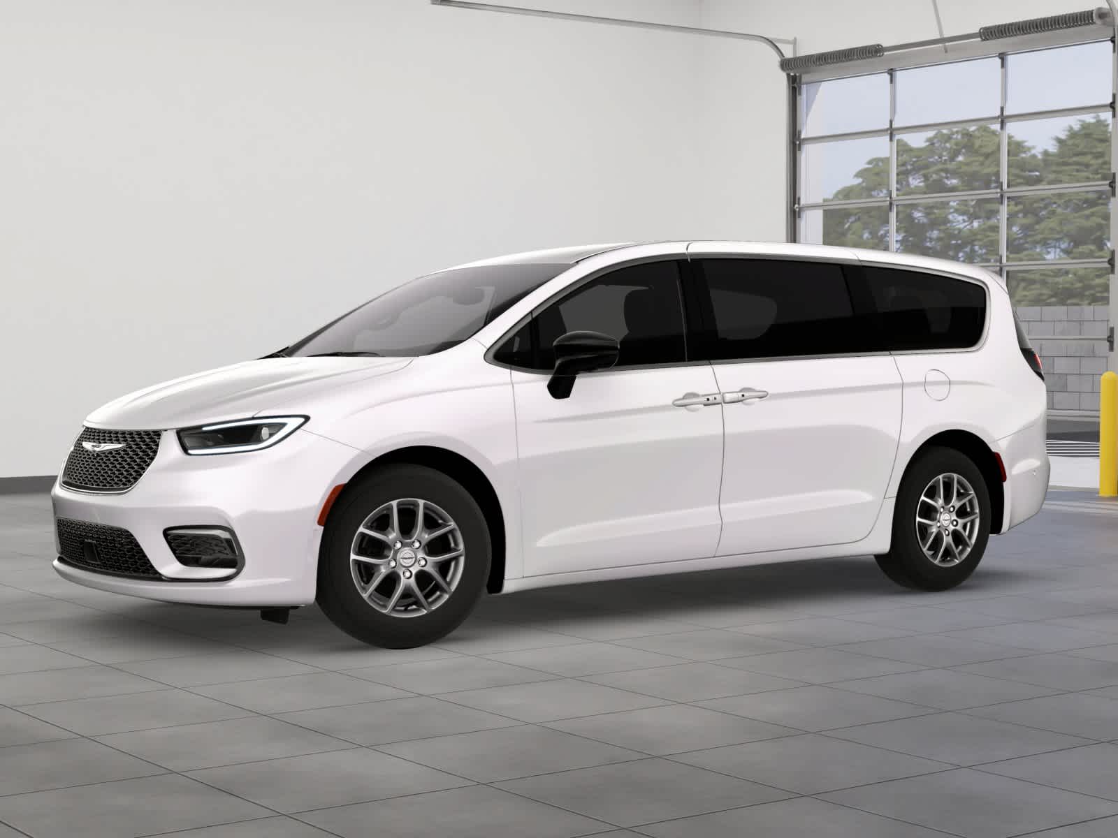2026 Chrysler Pacifica photo 2