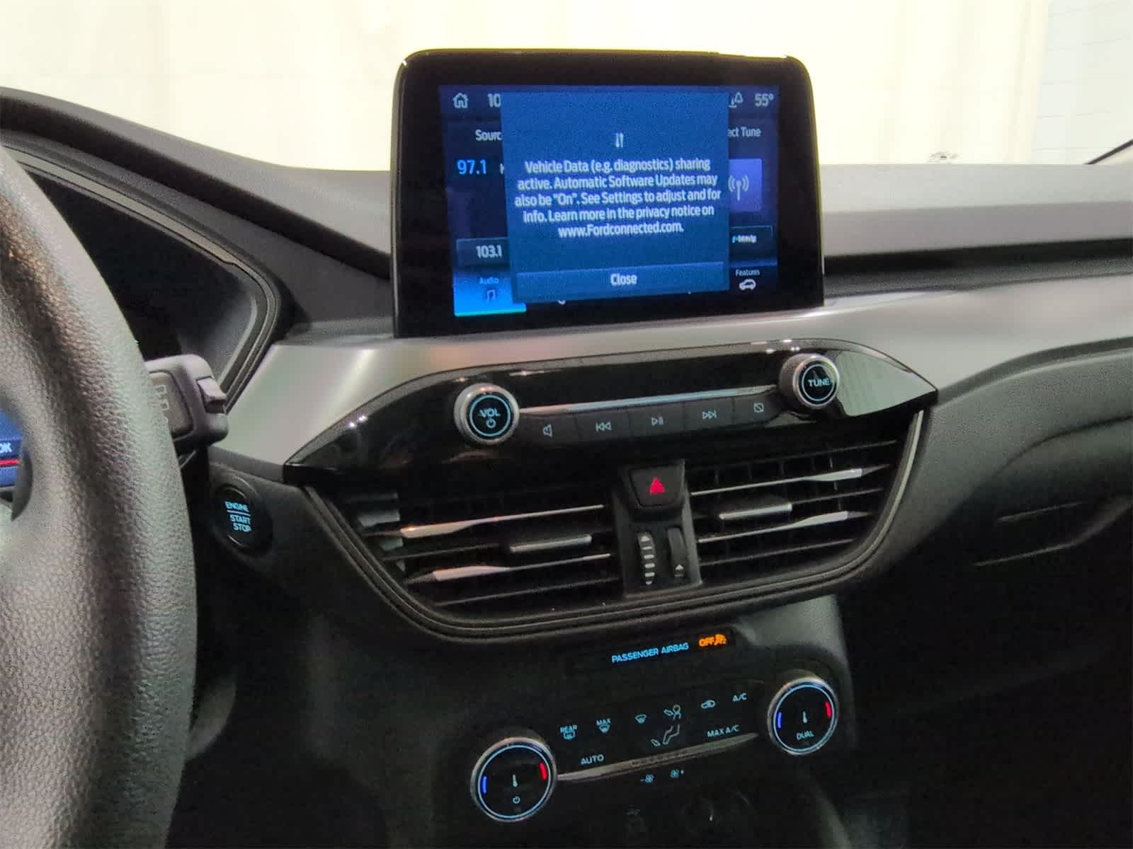 Thumbnail: 2025 Ford Escape - 28