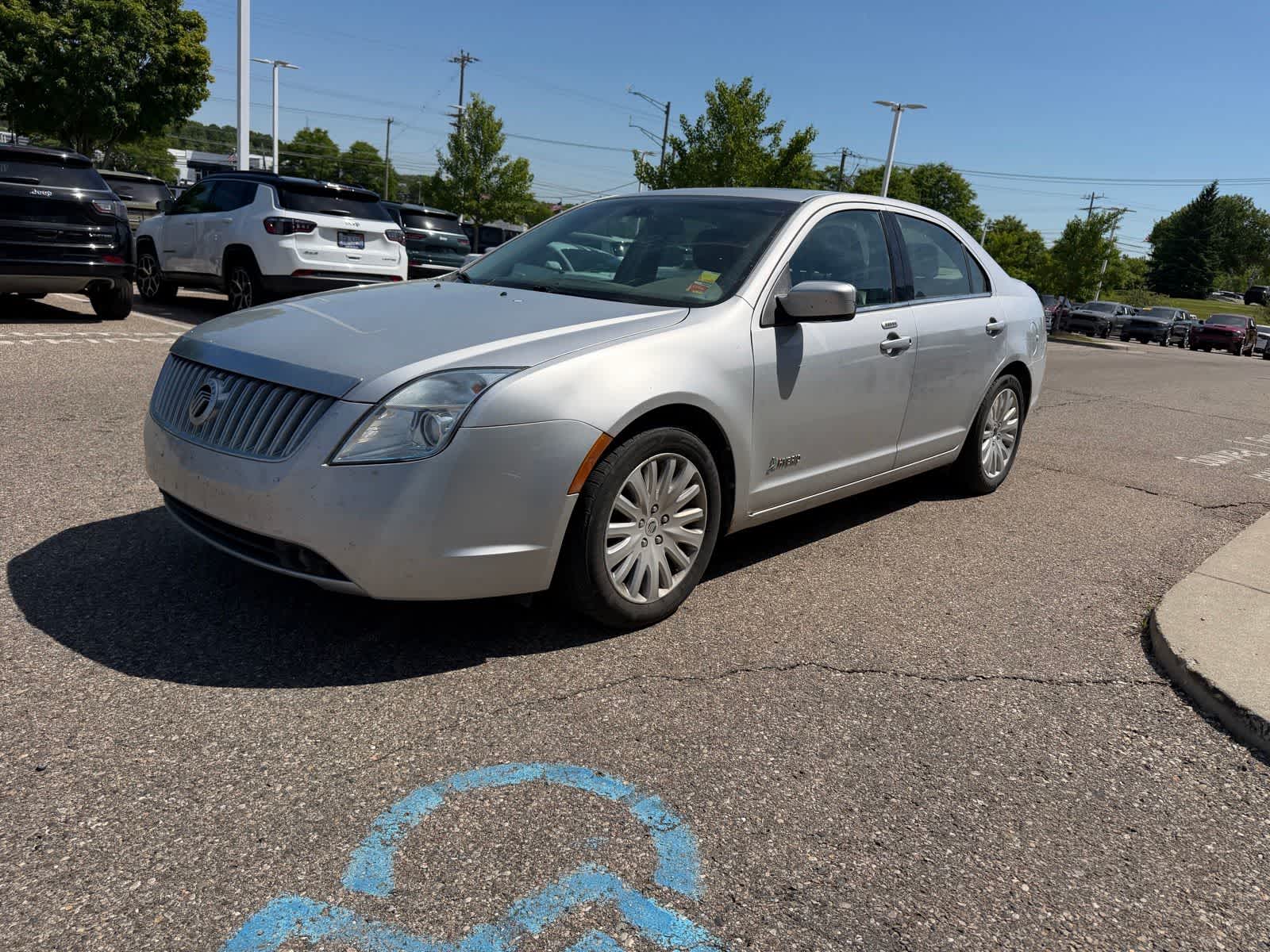 2011 Mercury Milan I4 Hybrid's photo