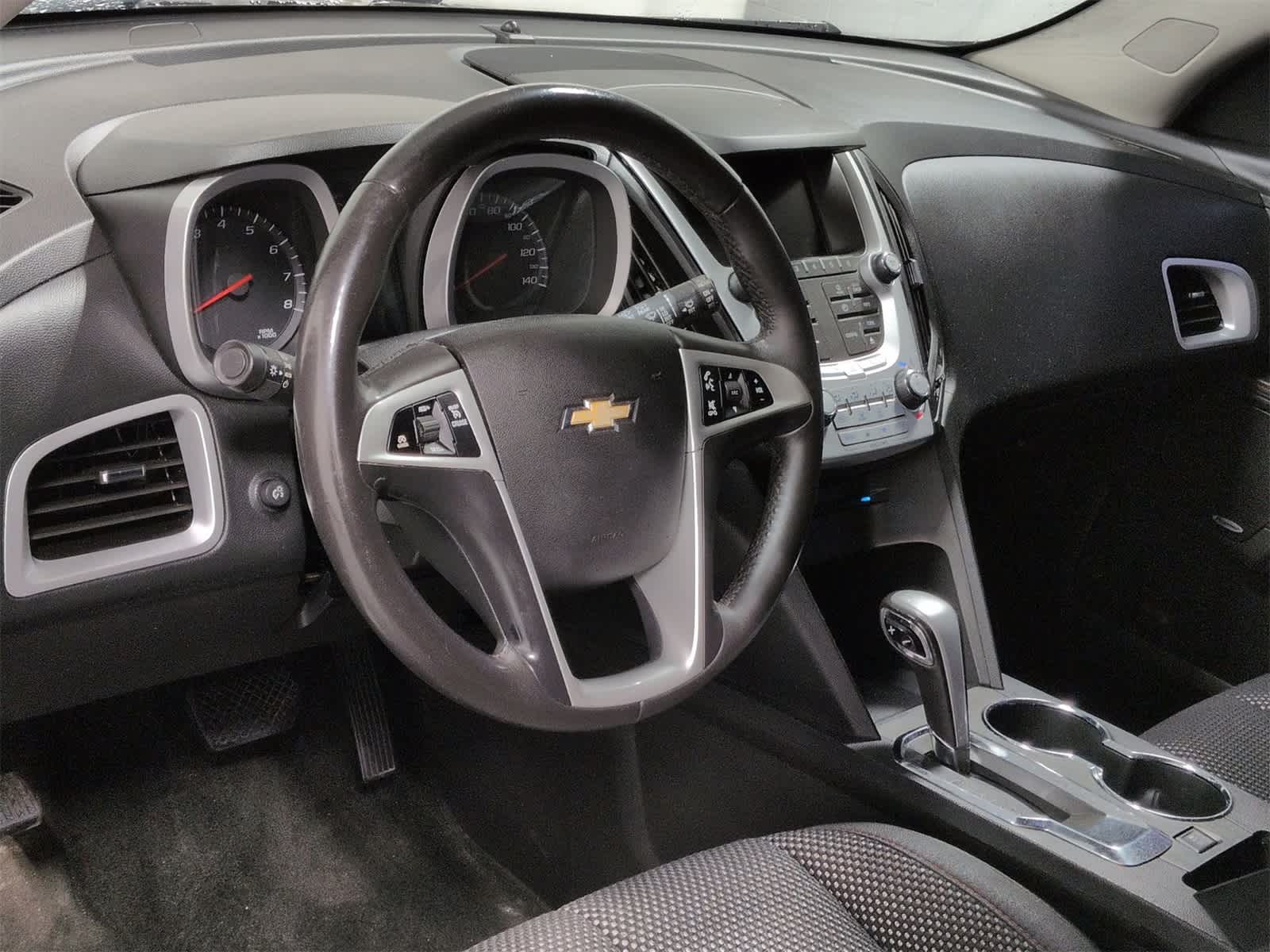 Thumbnail: 2015 Chevrolet Equinox - 10