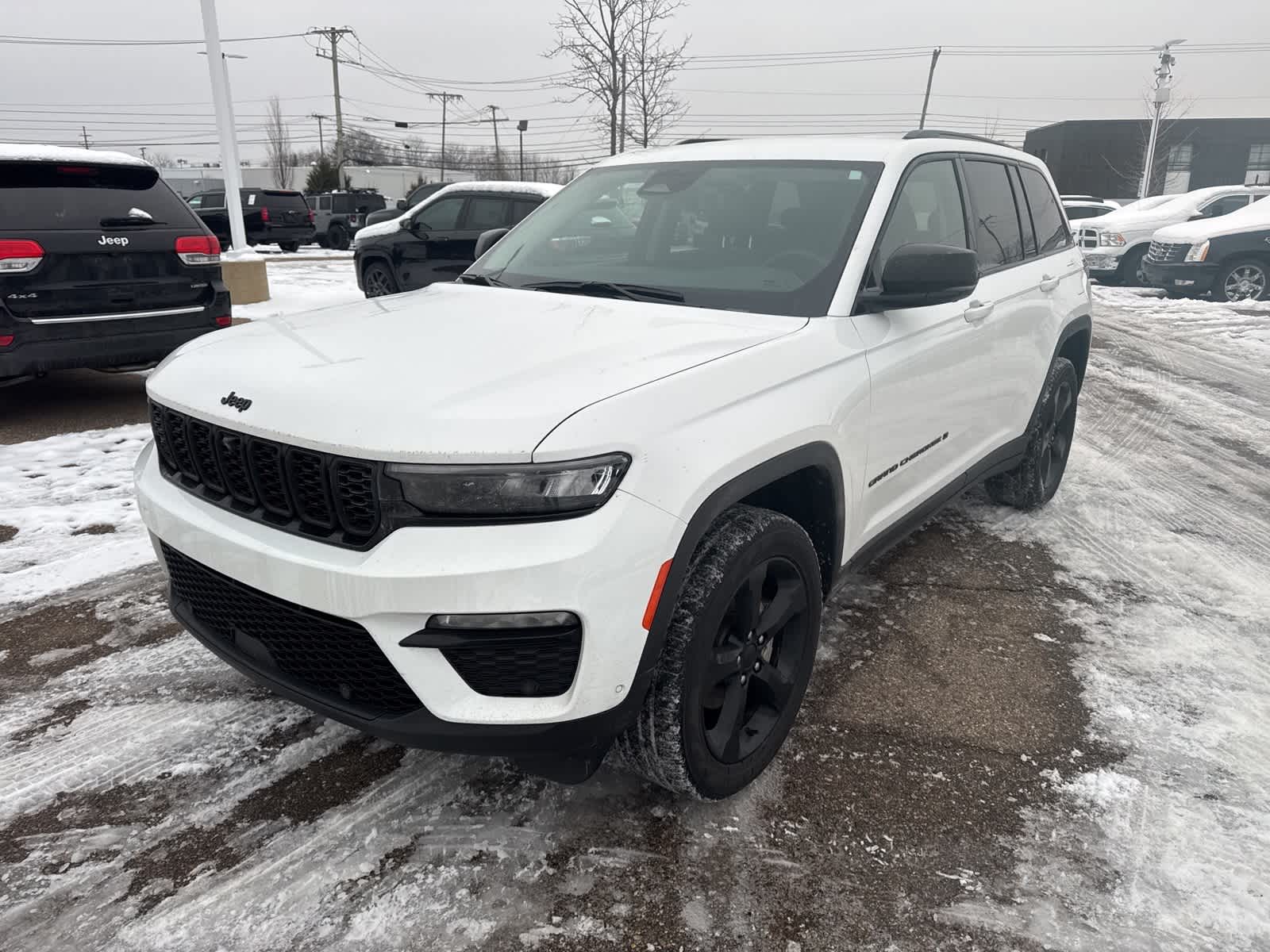 Thumbnail: 2023 Jeep Grand Cherokee - 1