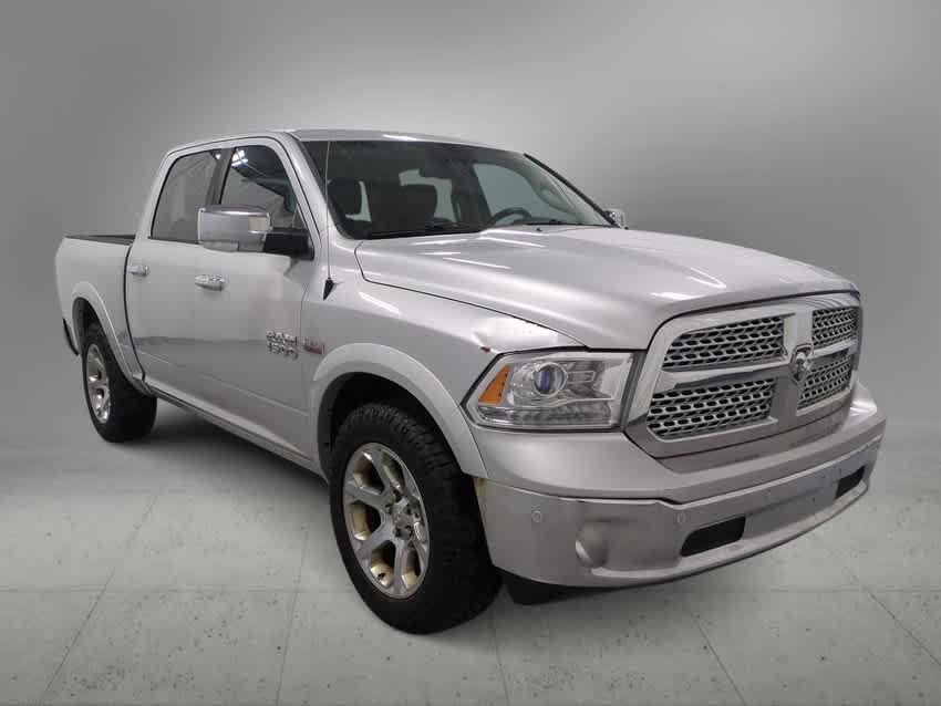 2016 RAM 1500 Laramie 2